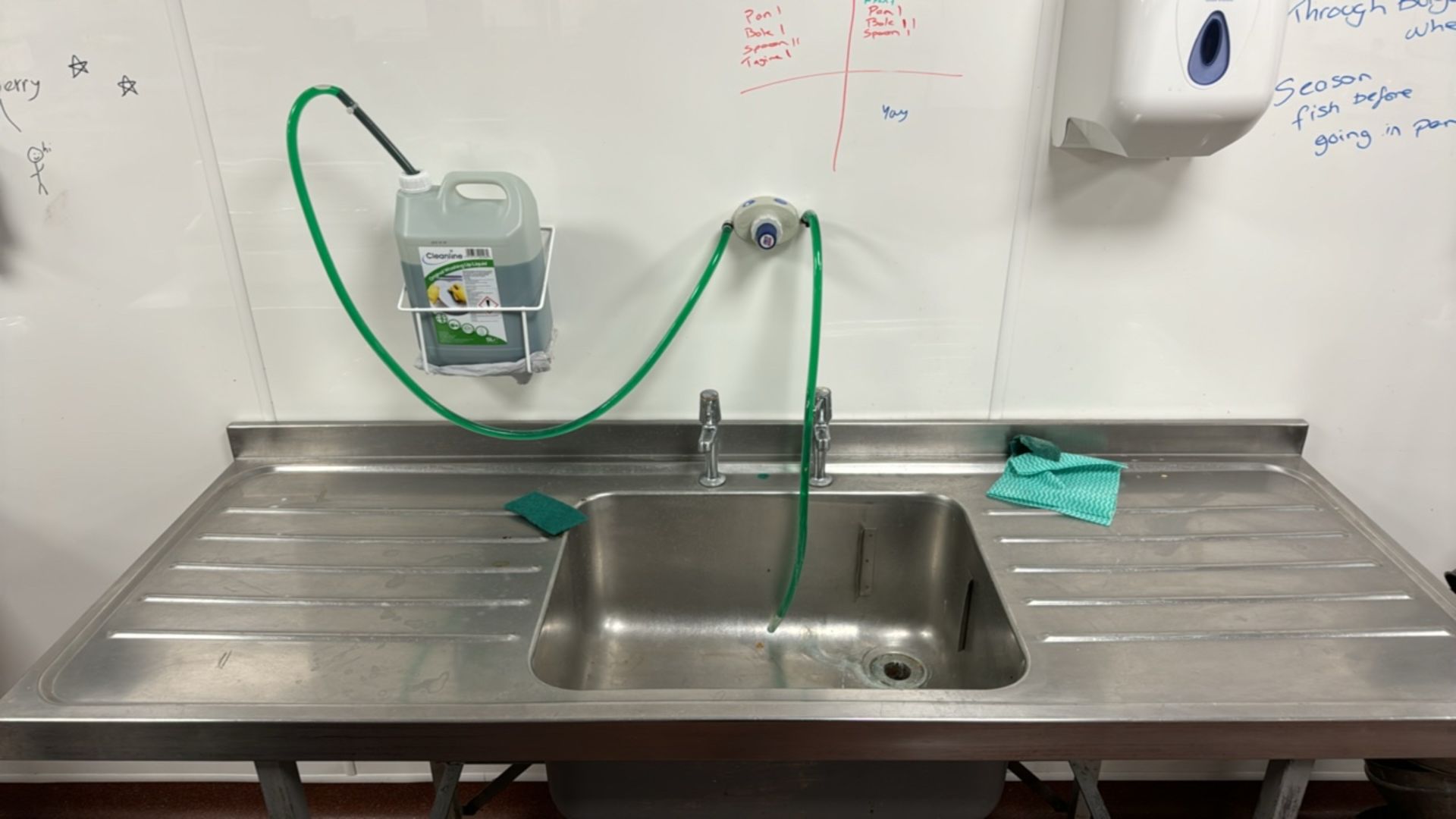 Stainless Steel Sink & Wash Unit - Image 2 of 5