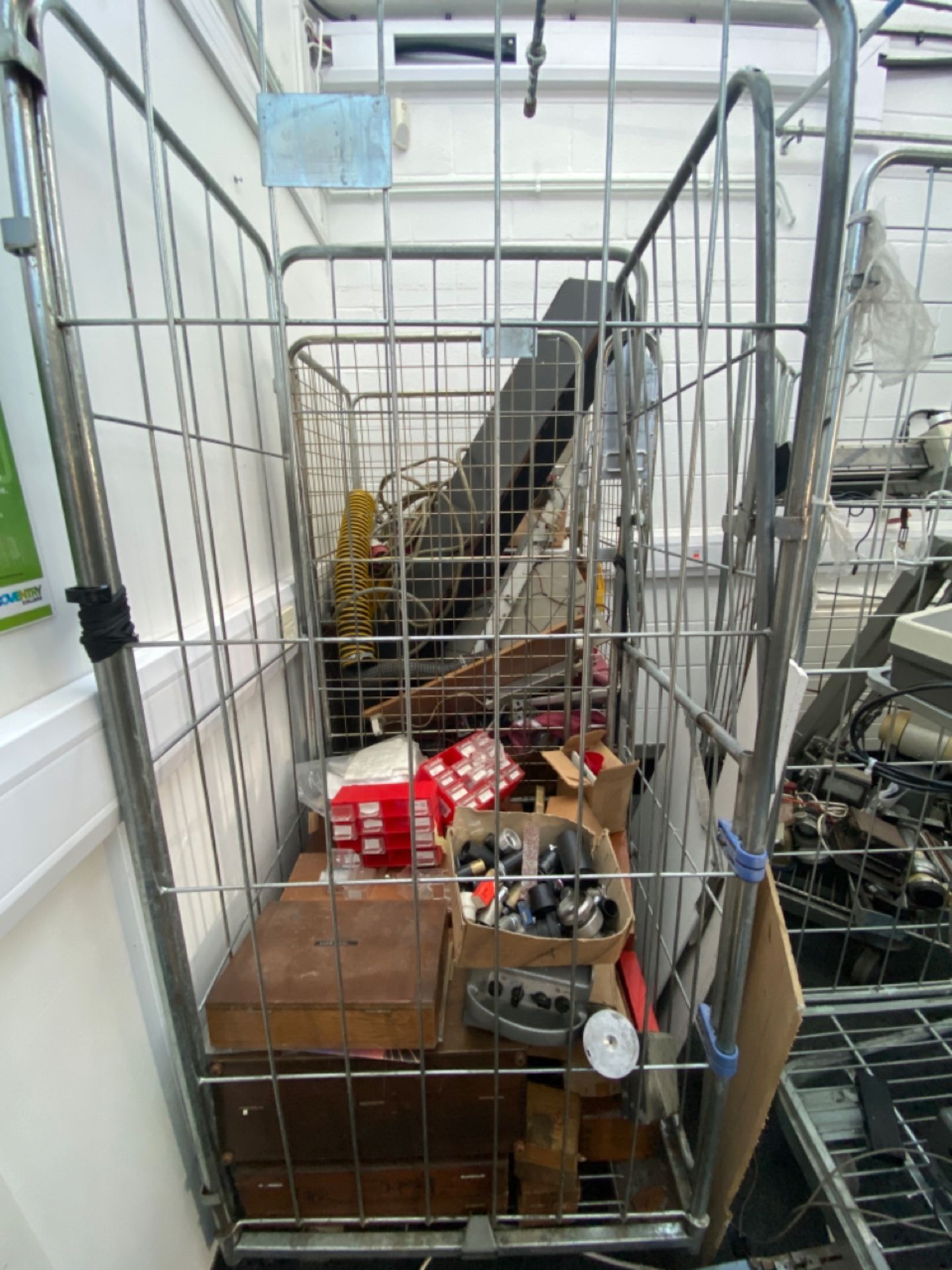 Contents Of Metal Trolleys x6 - Image 3 of 6