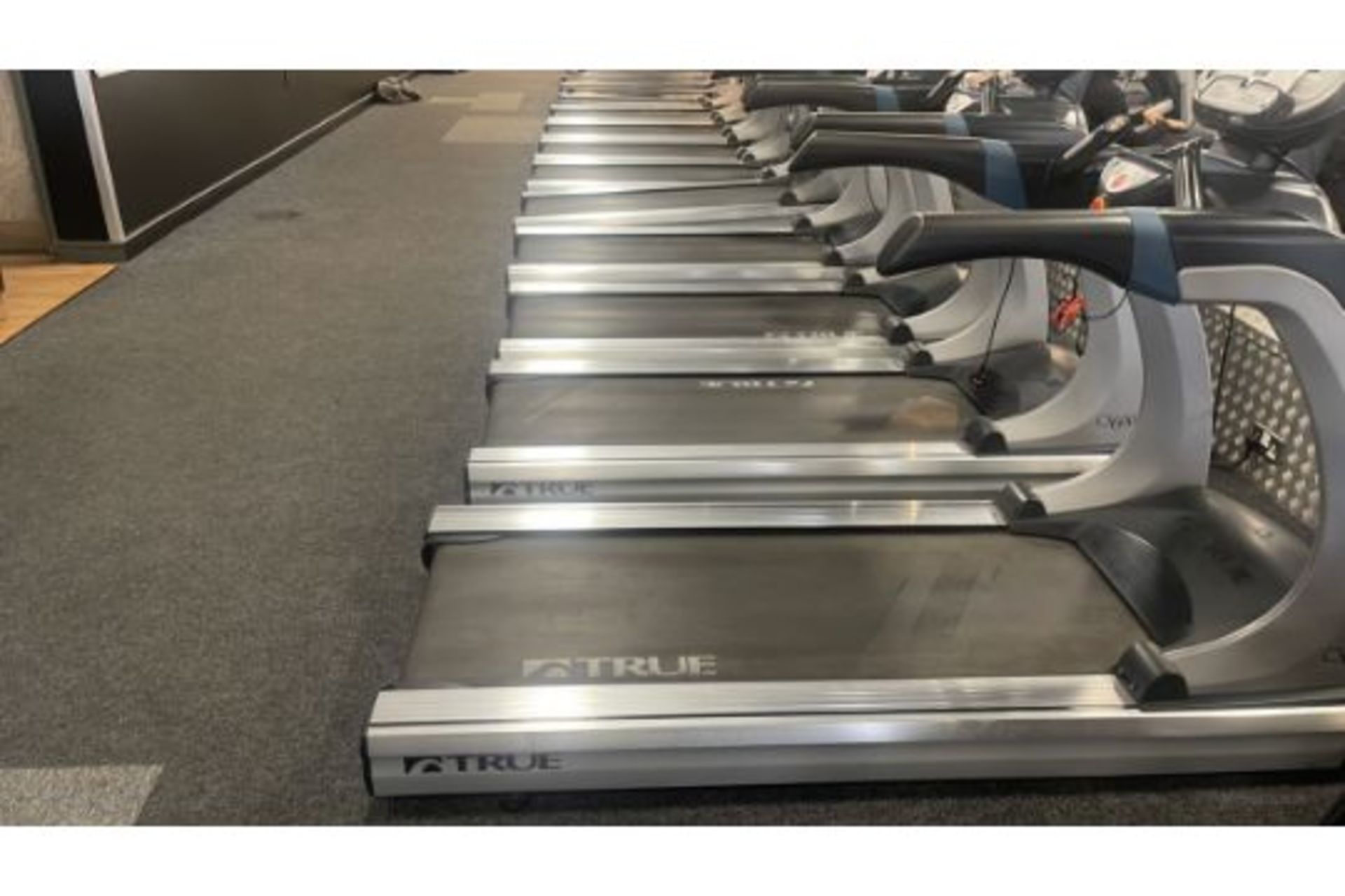 True Fitness 600 Treadmill - Bild 5 aus 5