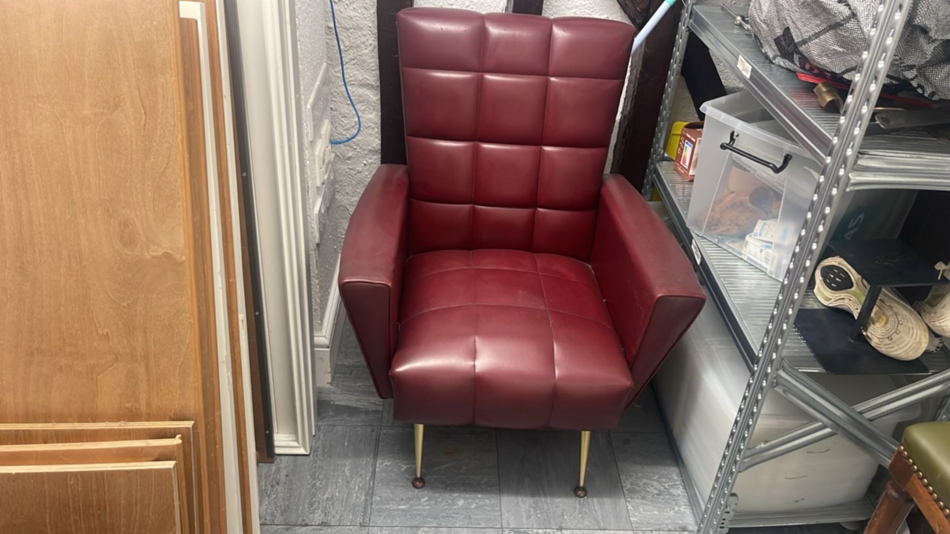 Leather Sitting Chair