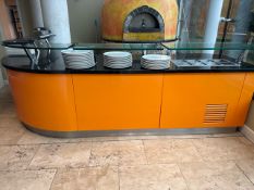Pizza Seeving Unit With Under Counter Fridges