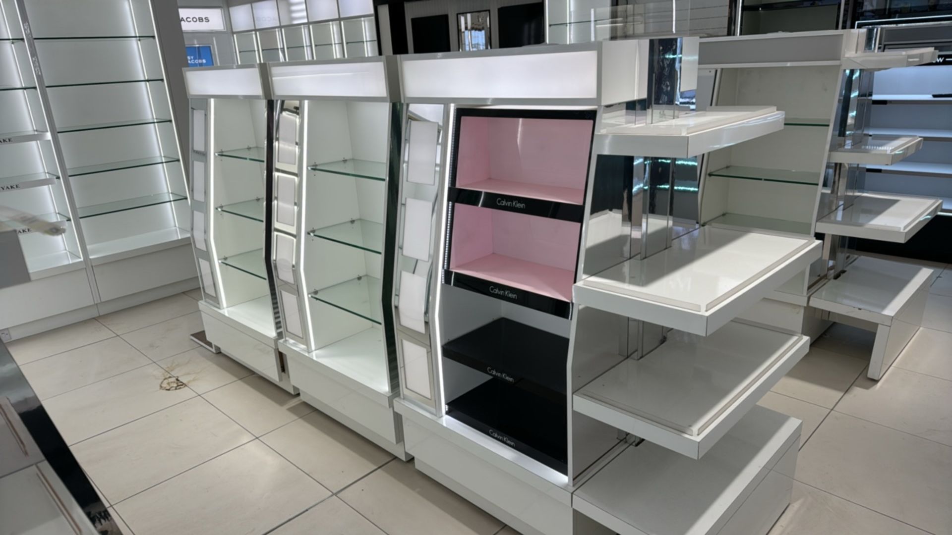 Dual Sided Retail Display Gondola