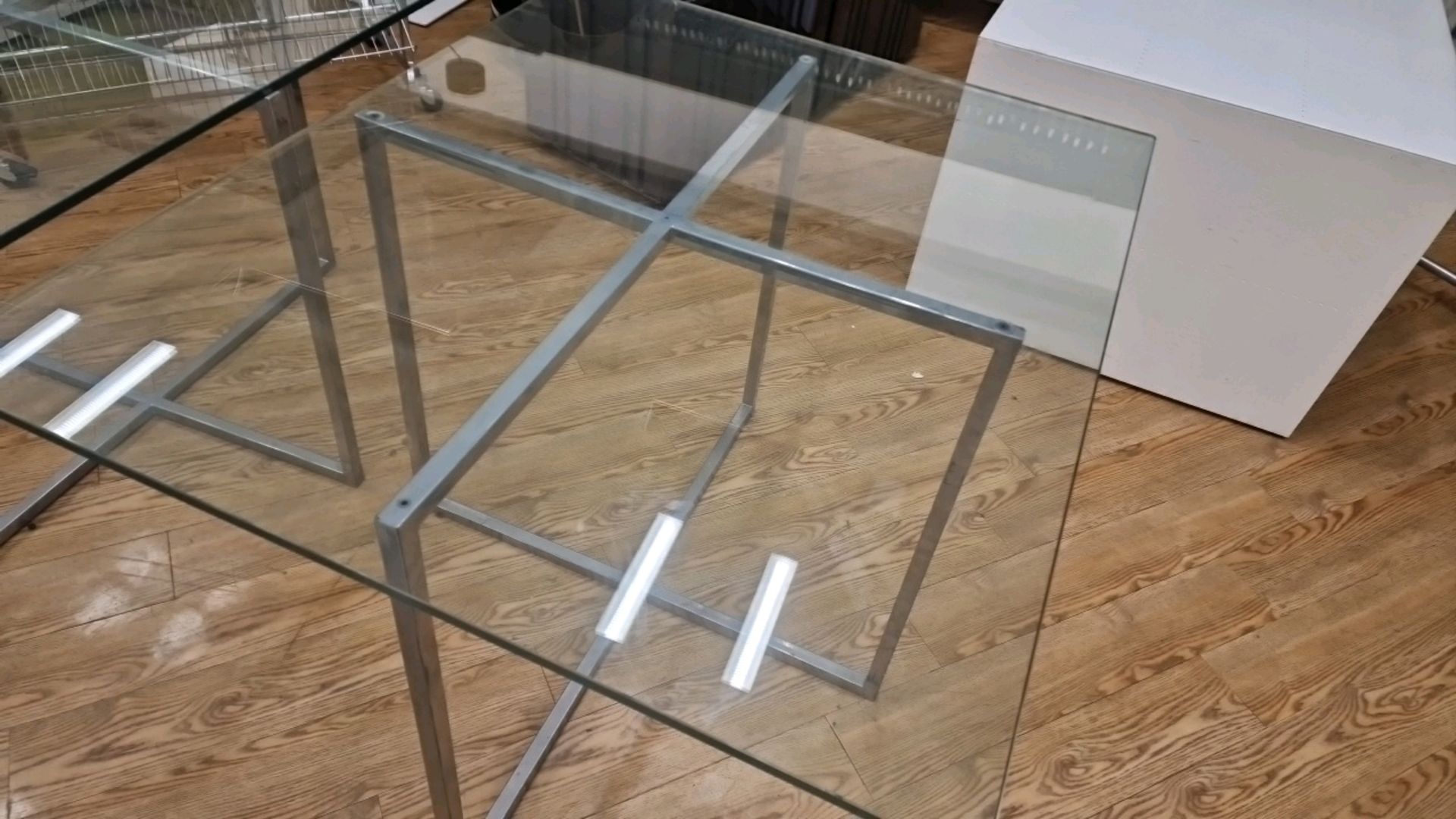 Glass Display Table - Image 3 of 3