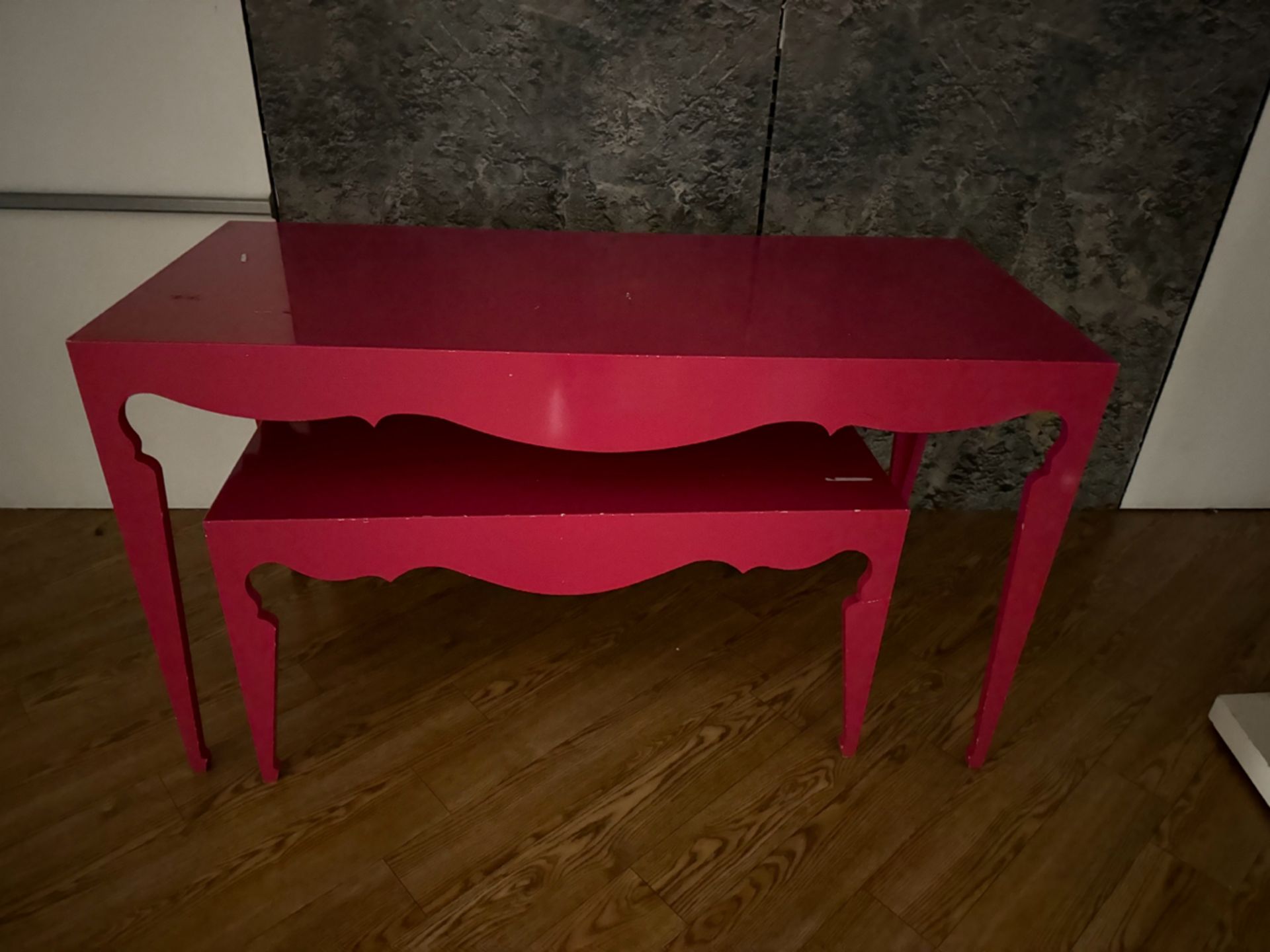 Pink Gloss Tables x2 - Image 3 of 4