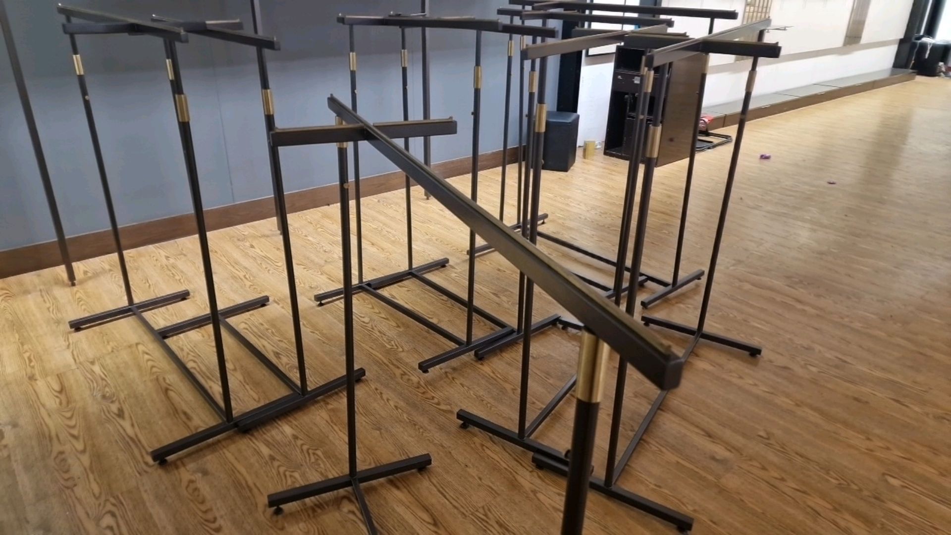 Hobbs London Clothing Rails - Image 3 of 4