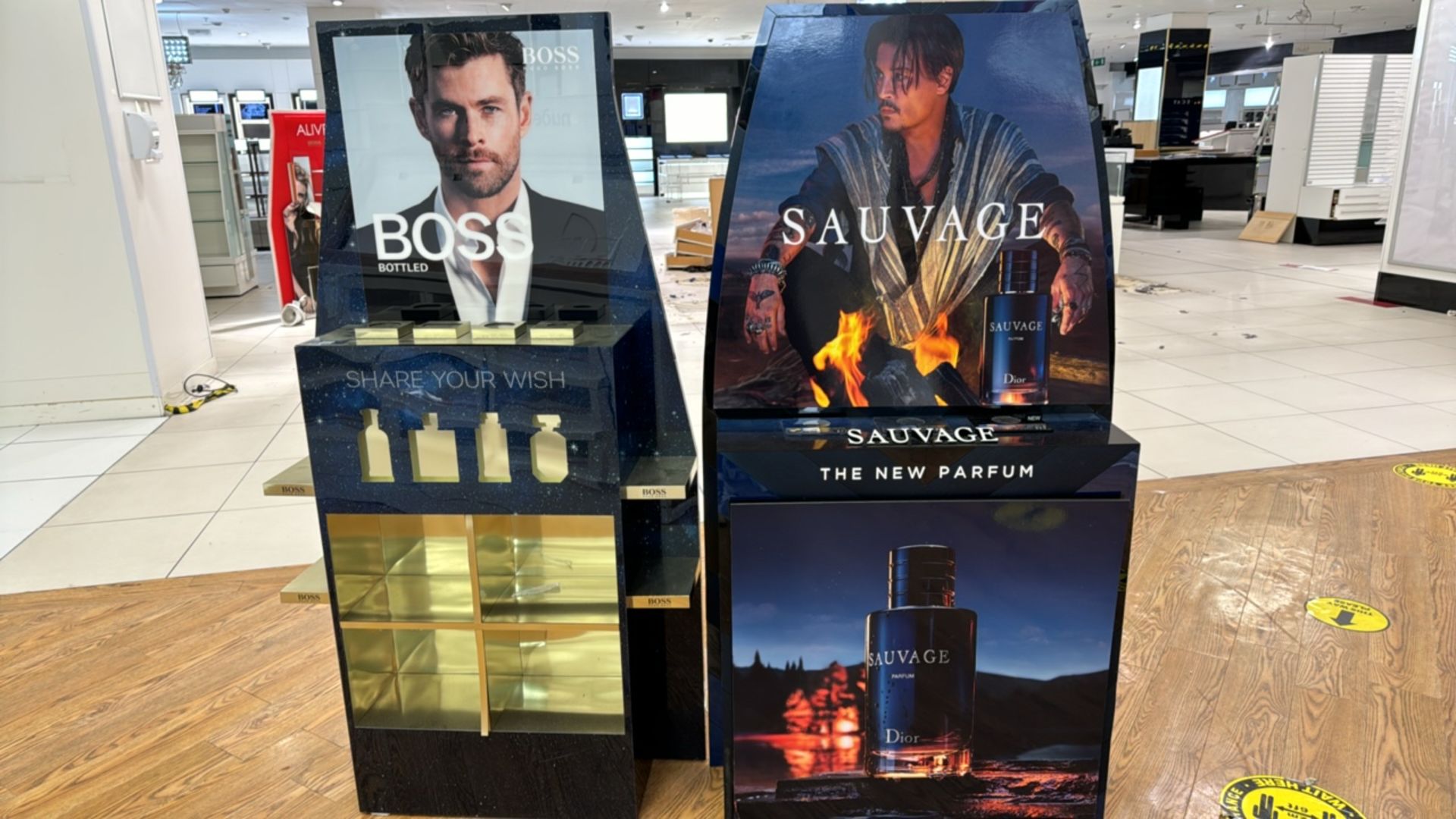 Hugo Boss & Dior Sauvage Display Stands - Image 3 of 4