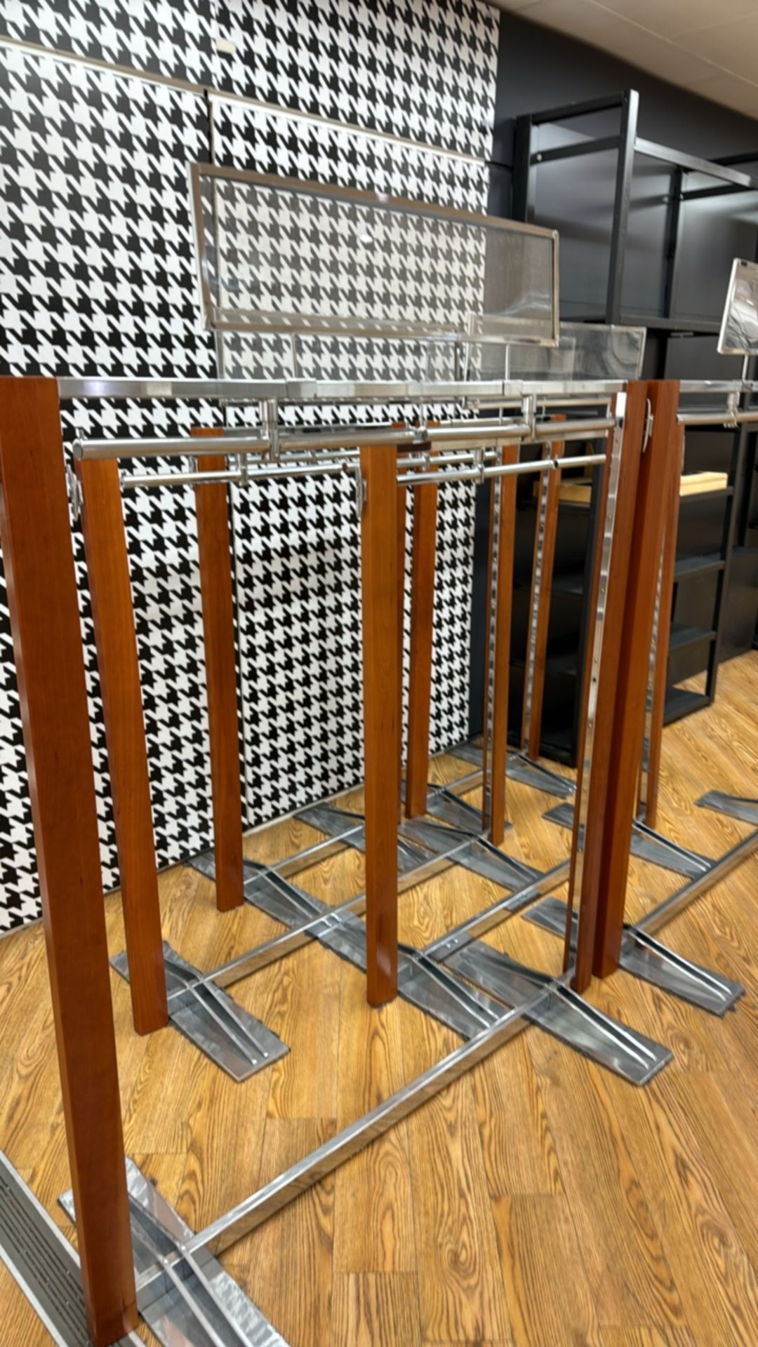 Wood & Metal Hanging Rails x6 - Image 4 of 5