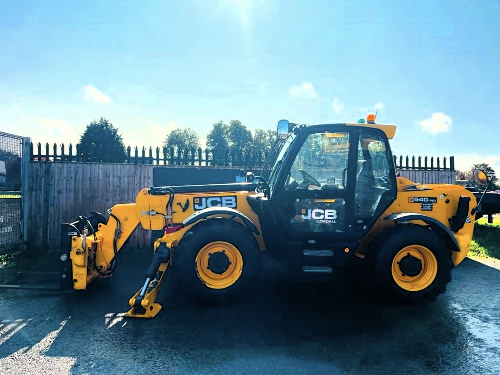 2019, JCB 540-140 TELEHANDLER - Image 2 of 20