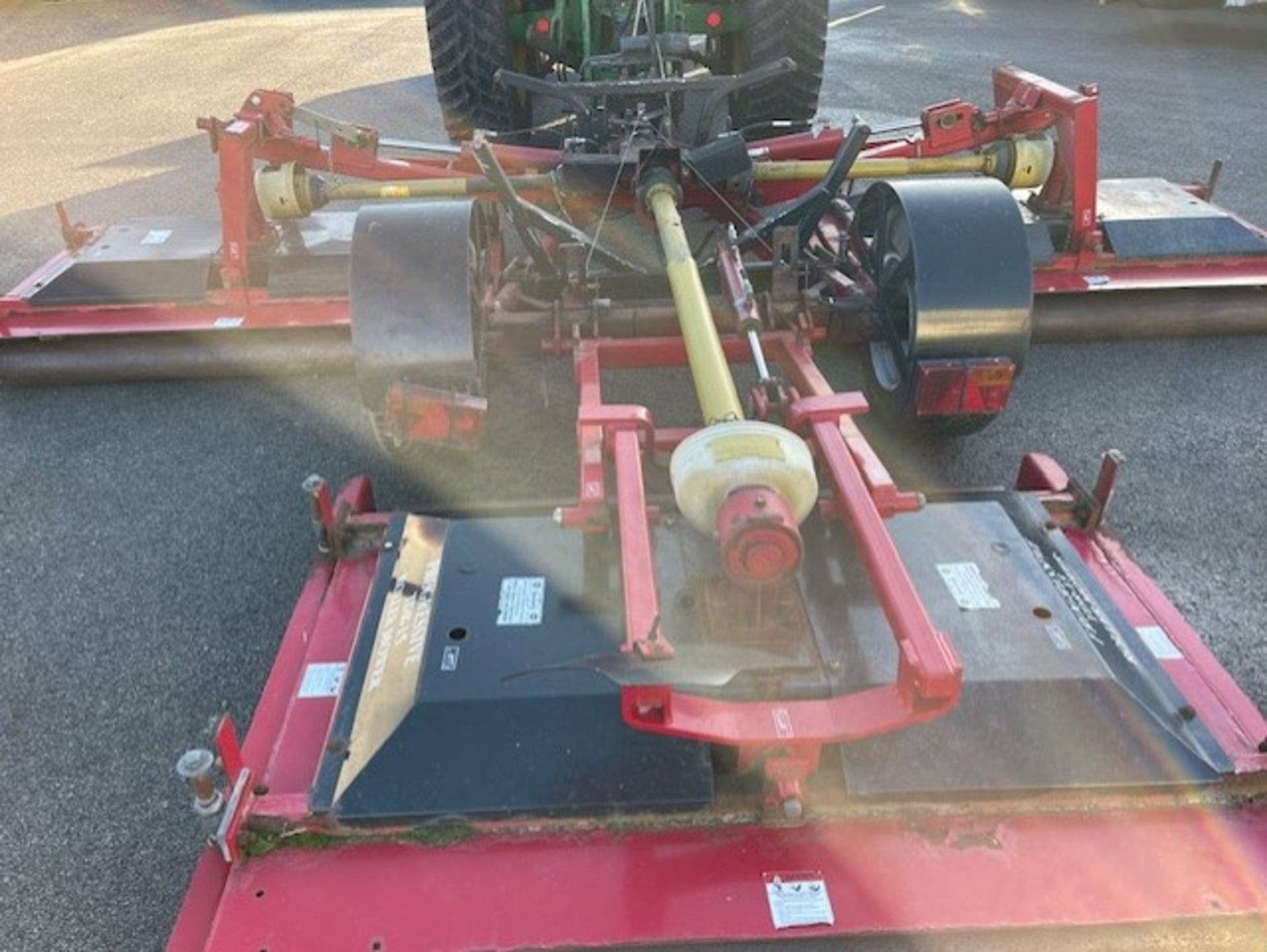 TDR-15 TRI-DECK ROLLER FINISHING MOWER - Image 8 of 9