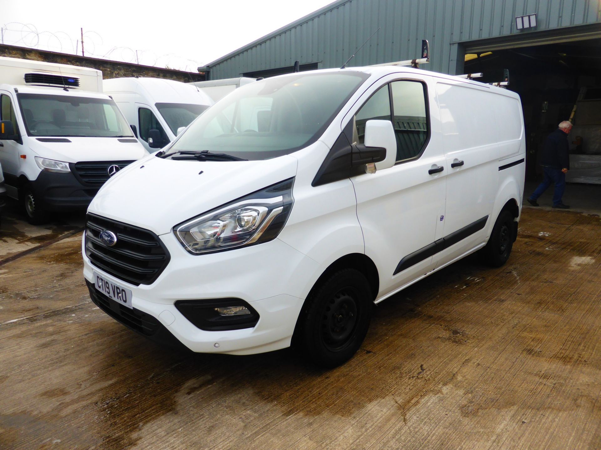 FORD TRANSIT 2.0 CUSTOM 300 TREND - Image 5 of 13