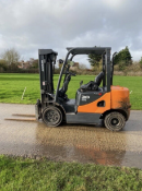 2017 - DOOSAN 3 Diesel (Container Spec) Forklift Truck