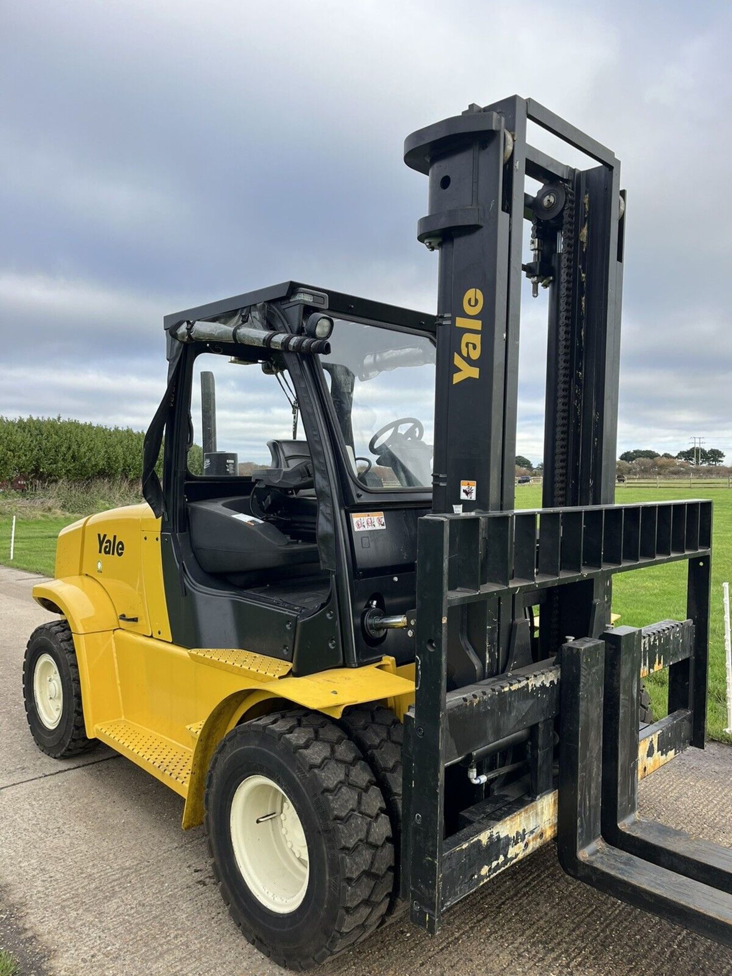 YALE 8 Tonne Diesel Forklift Truck - VERY LOW HOURS