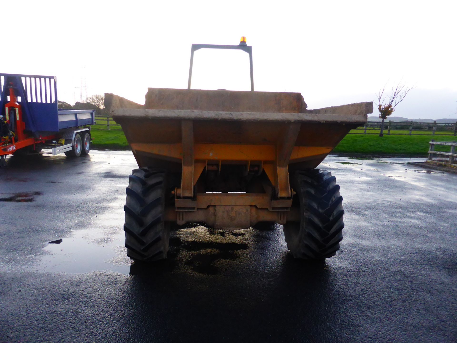 BENFORD 6 Ton Dumper - Image 4 of 7