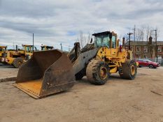 2004, Volvo L220E Loading Shovel