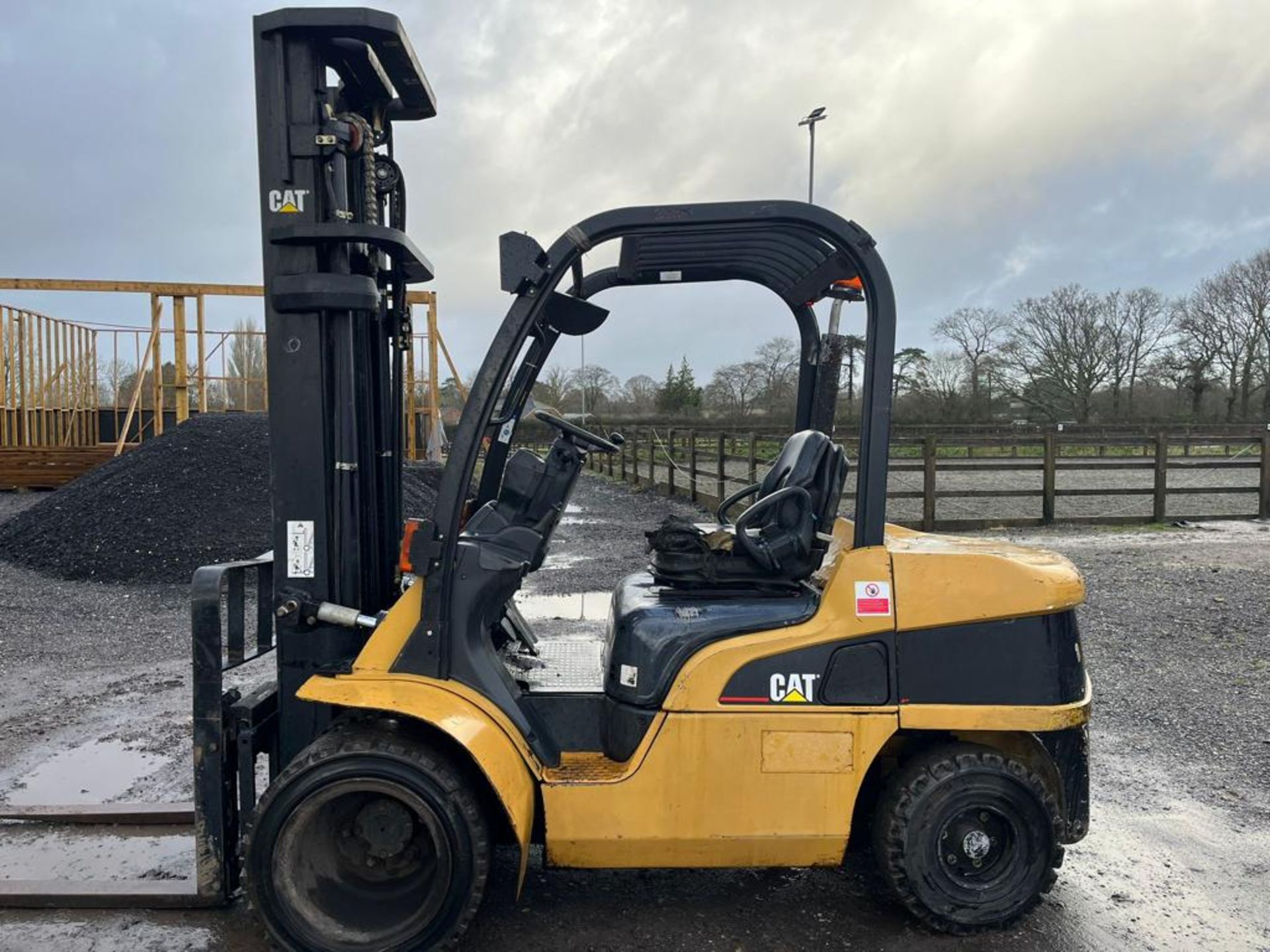 2004, CATERPILLAR - 3.5 Tonne Diesel Forklift - Image 12 of 12