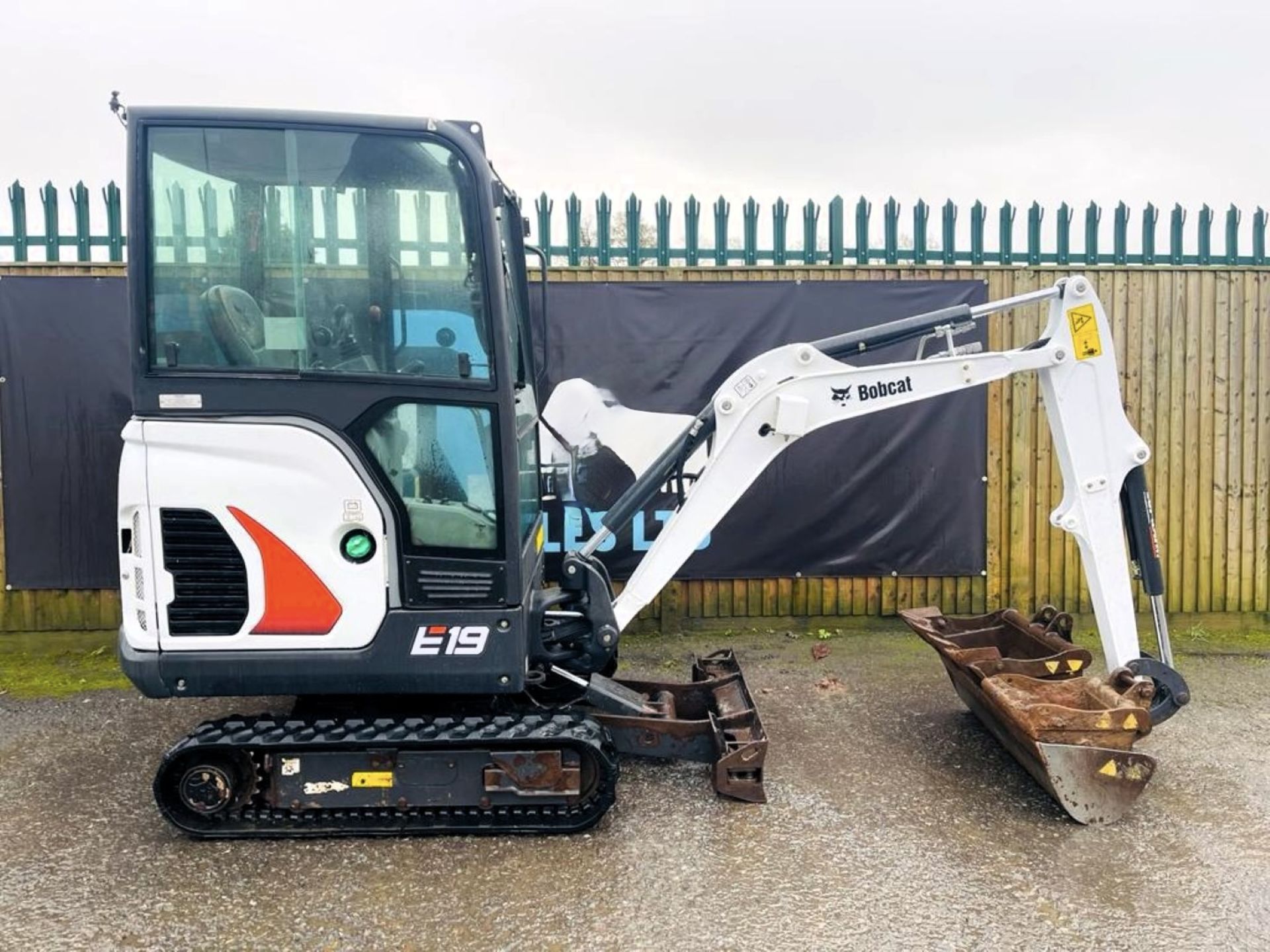 2019 - BOBCAT E19 EXCAVATOR