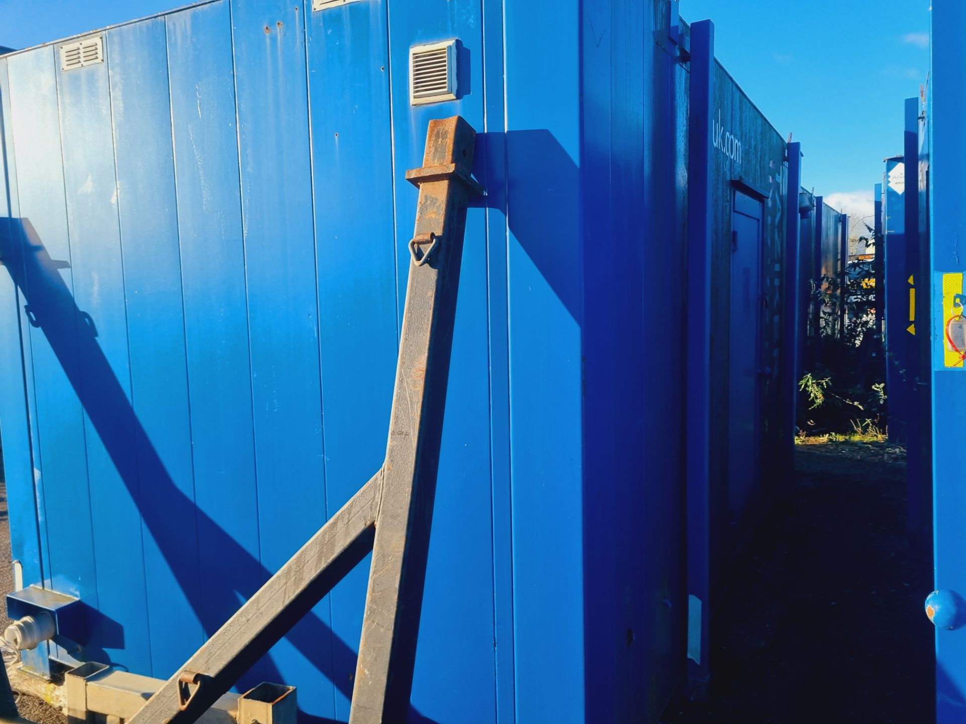 16ft Secure Toilet Block (Male / Female) - Image 6 of 17