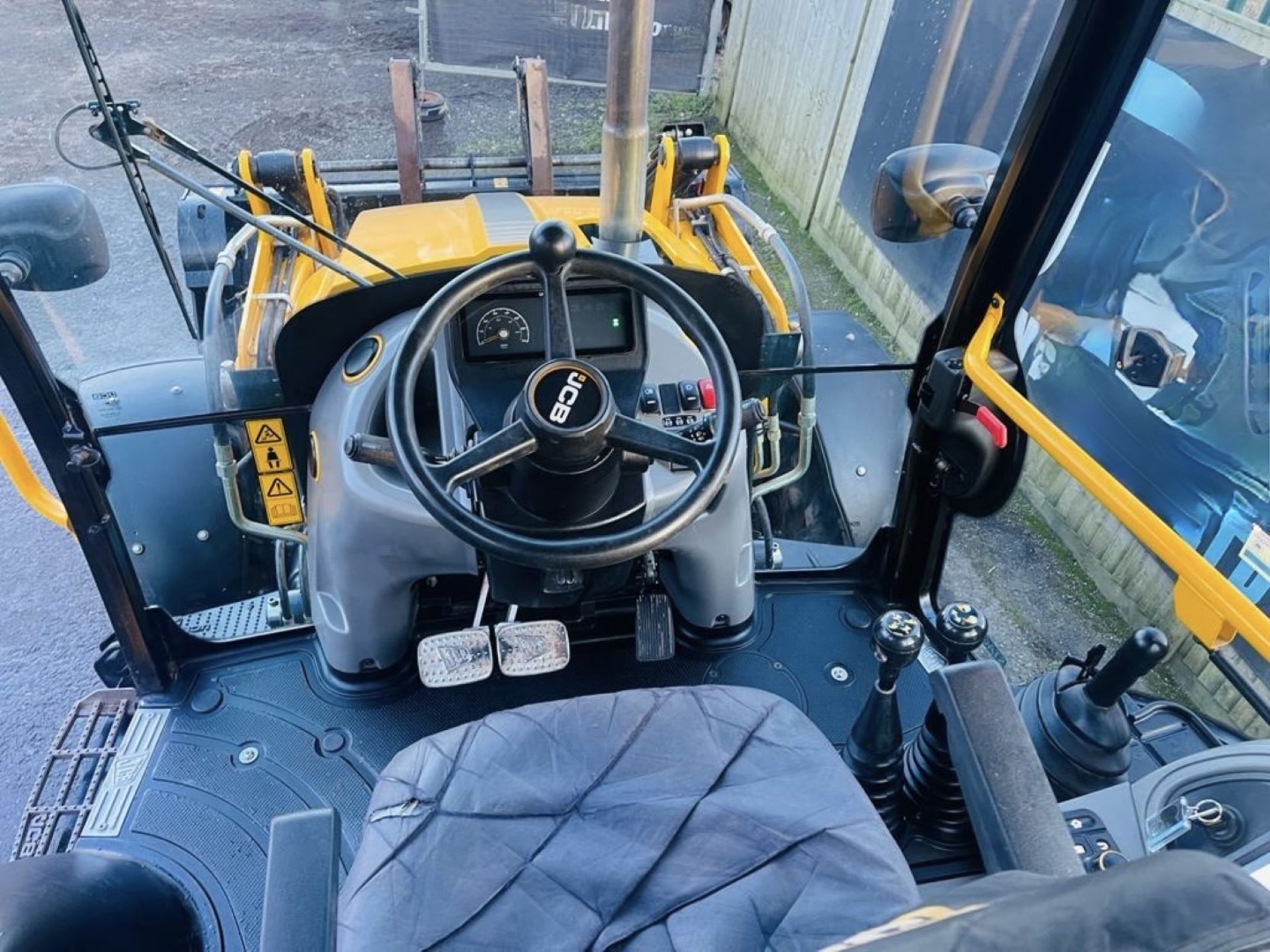 2021, JCB 3CX SITEMASTER PLUS (924 hours) - Image 8 of 22