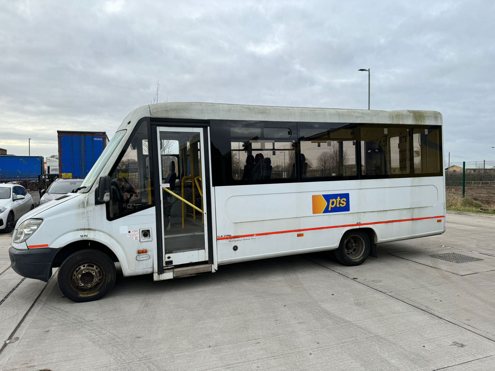 EX-COUNCIL FLEET VEHICLE - 2008, Mercedes-Benz Sprinter (WX08 BGV) Welfare Bus - Image 2 of 25