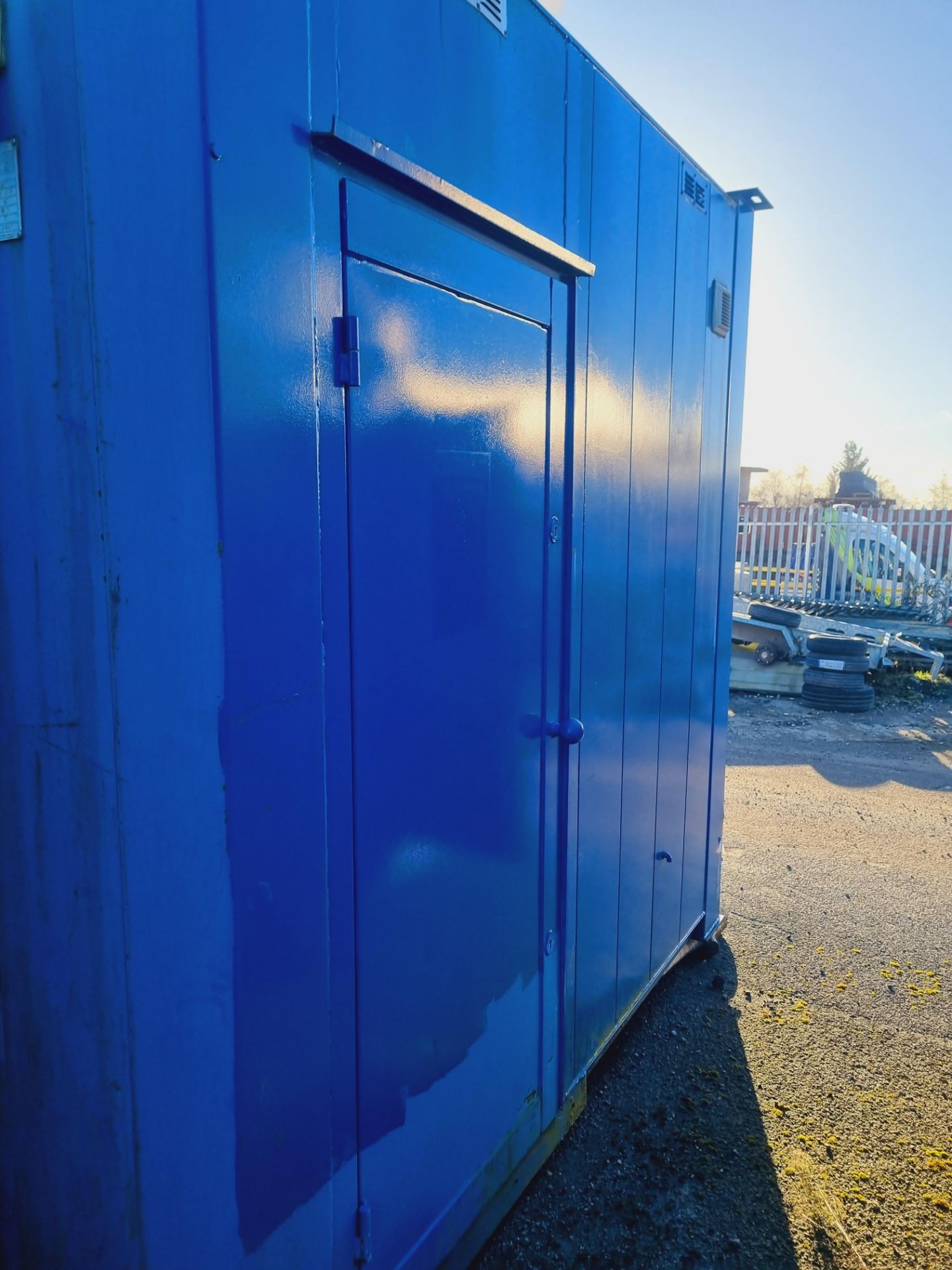 16ft Secure Toilet Block (Male / Female) - Image 4 of 17