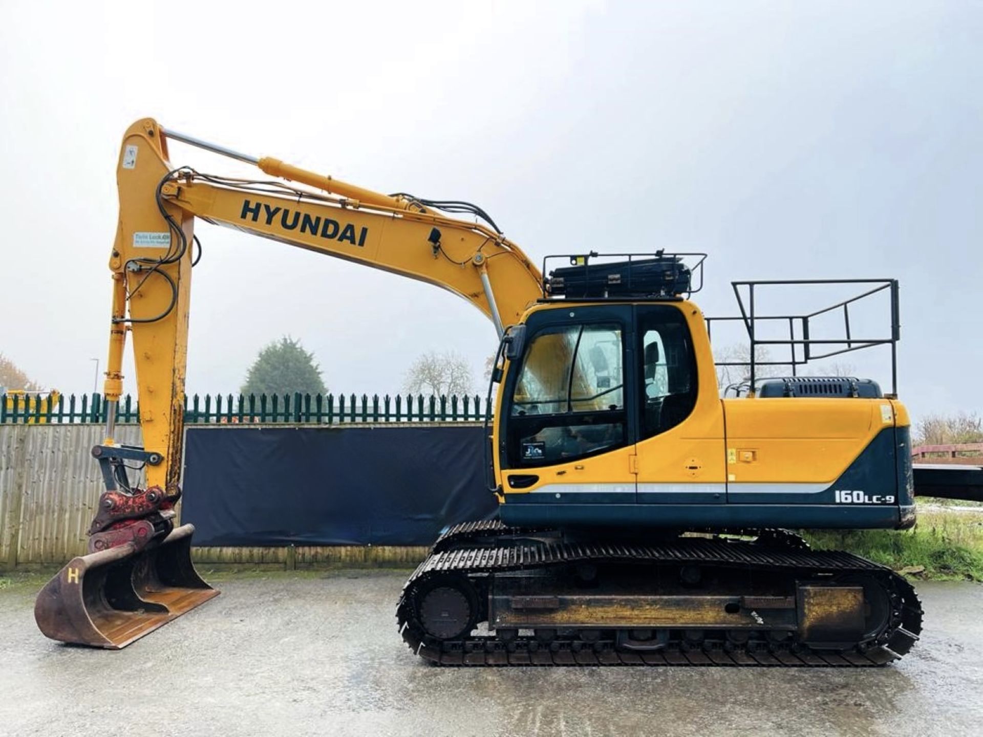2013, HYUNDAI R160 LC-9 EXCAVATORHYUNDAI R160 LC-9 EXCAVATOR - Image 2 of 16