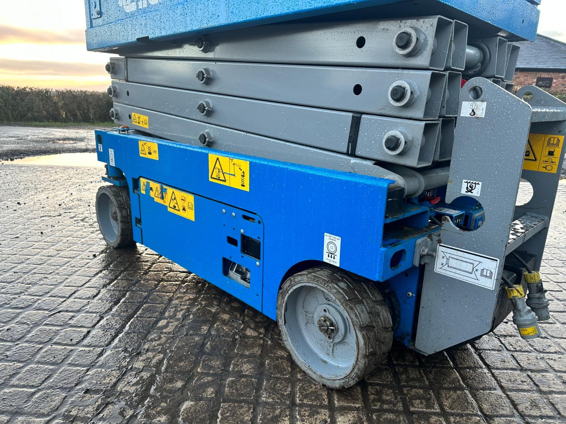 2019 GENIE GS-1932 ELECTRIC SCISSOR LIFT - Bild 5 aus 13