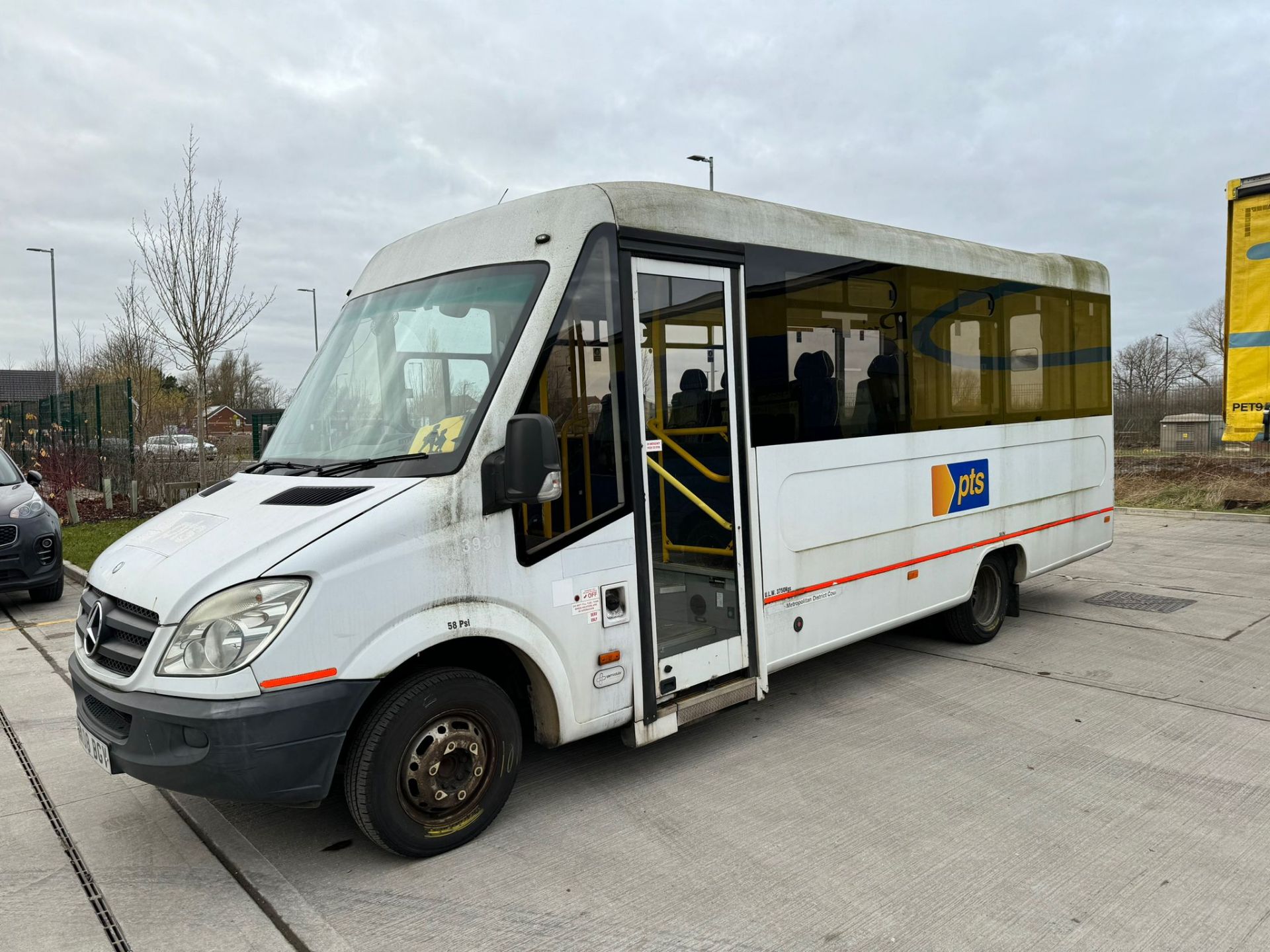 EX-COUNCIL FLEET VEHICLE - 2008, Mercedes-Benz Sprinter (WX08 BGV) Welfare Bus - Image 7 of 25