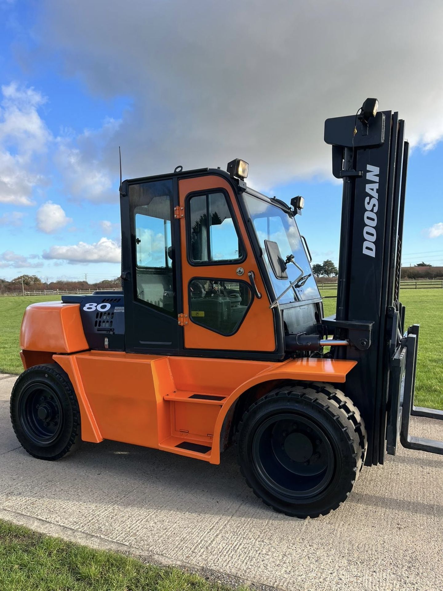 2014, DOOSAN Forklift - Kubota Engine - Bild 3 aus 8