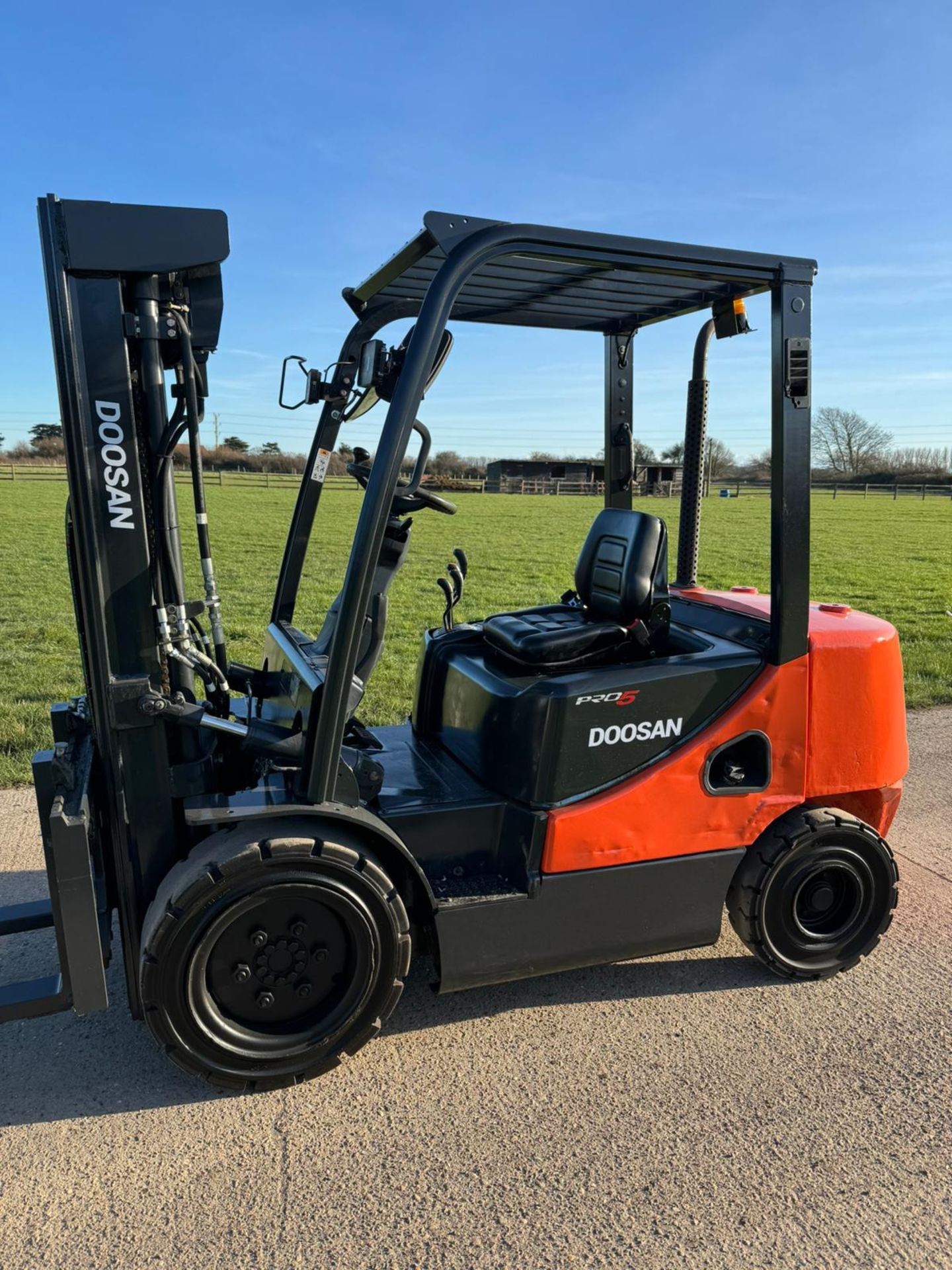 2014 - DOOSAN 3.3 Diesel (Container Spec) Forklift Truck