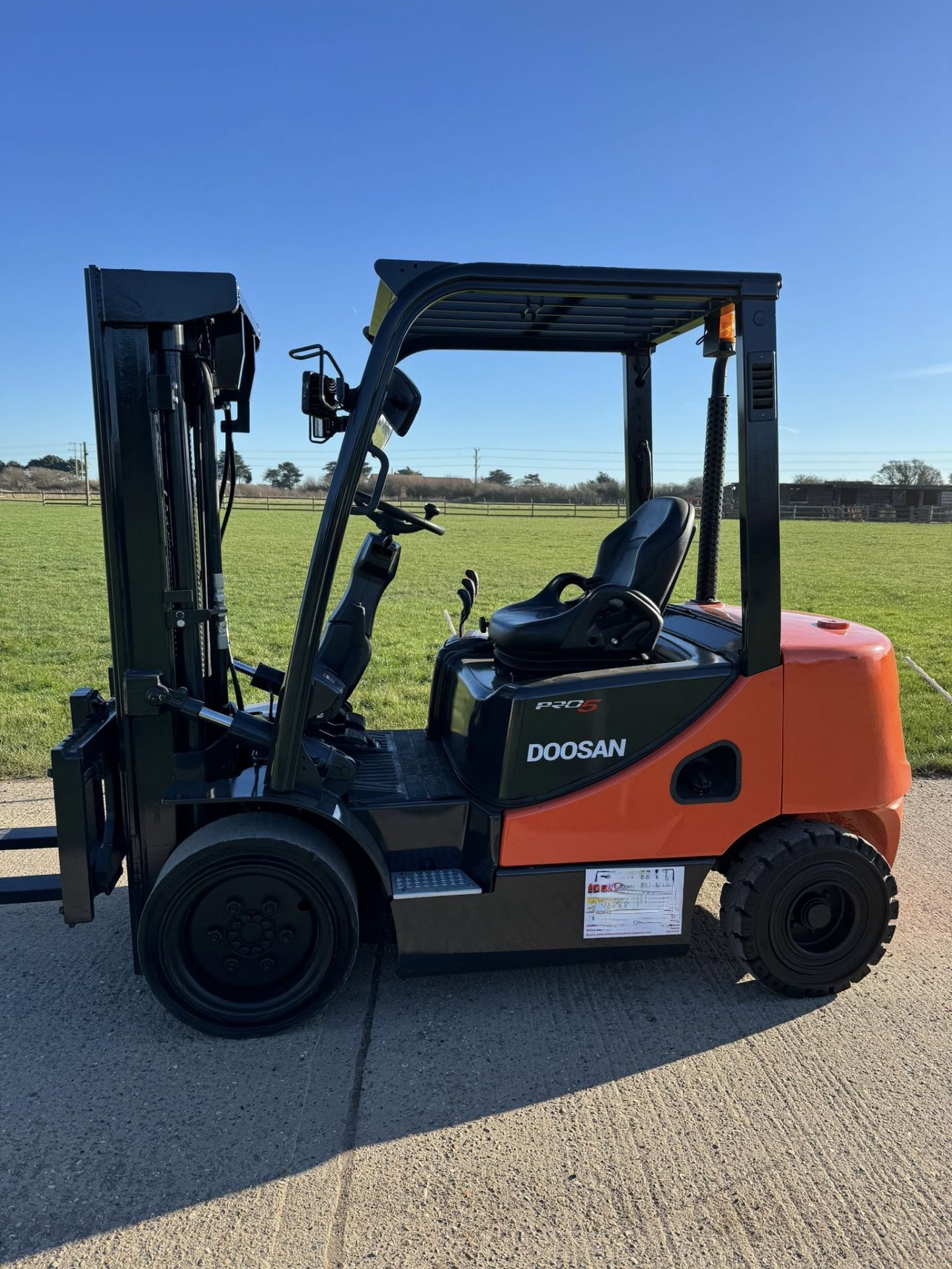 2017 - DOOSAN 3 Diesel (Container Spec) Forklift Truck - Bild 2 aus 3