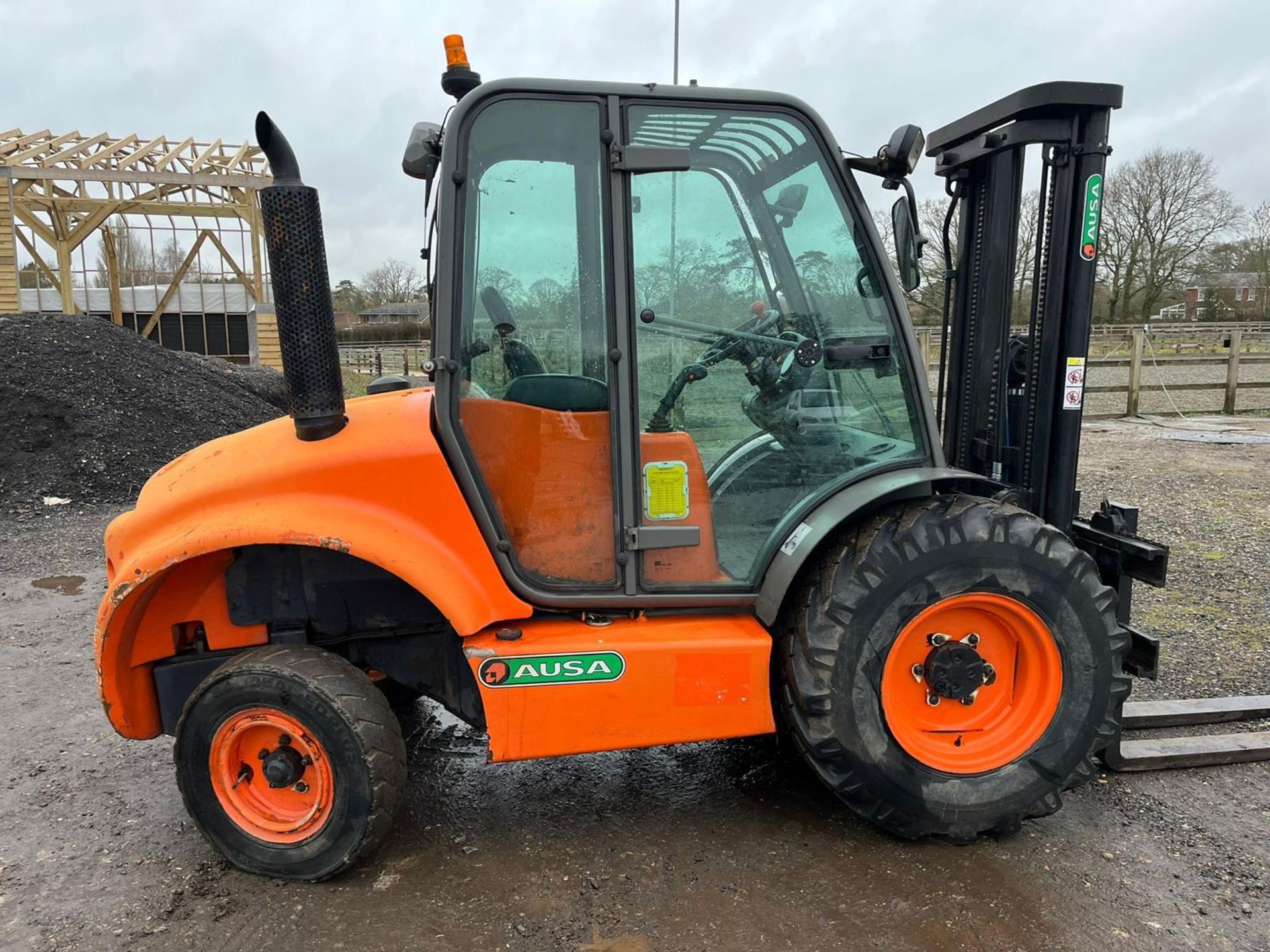 2005, AUSA - CH250, 2.5 Tonne 2WD Semi-Rough Terrain Forklift - Image 8 of 9