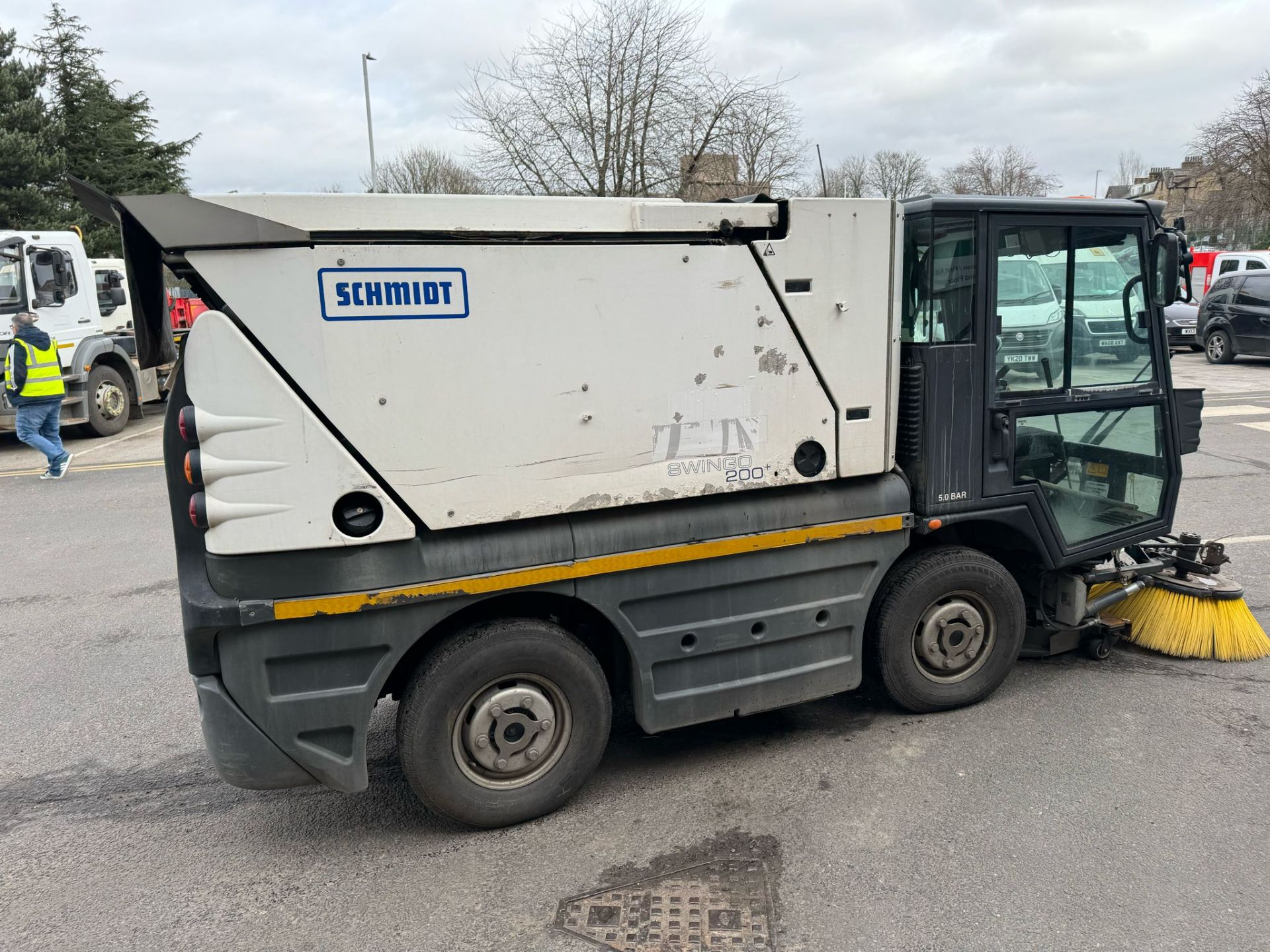 2017, SCHMIDT - Compact 200 Road Sweeper (Ex-Council fleet owned and maintained) - Bild 7 aus 32