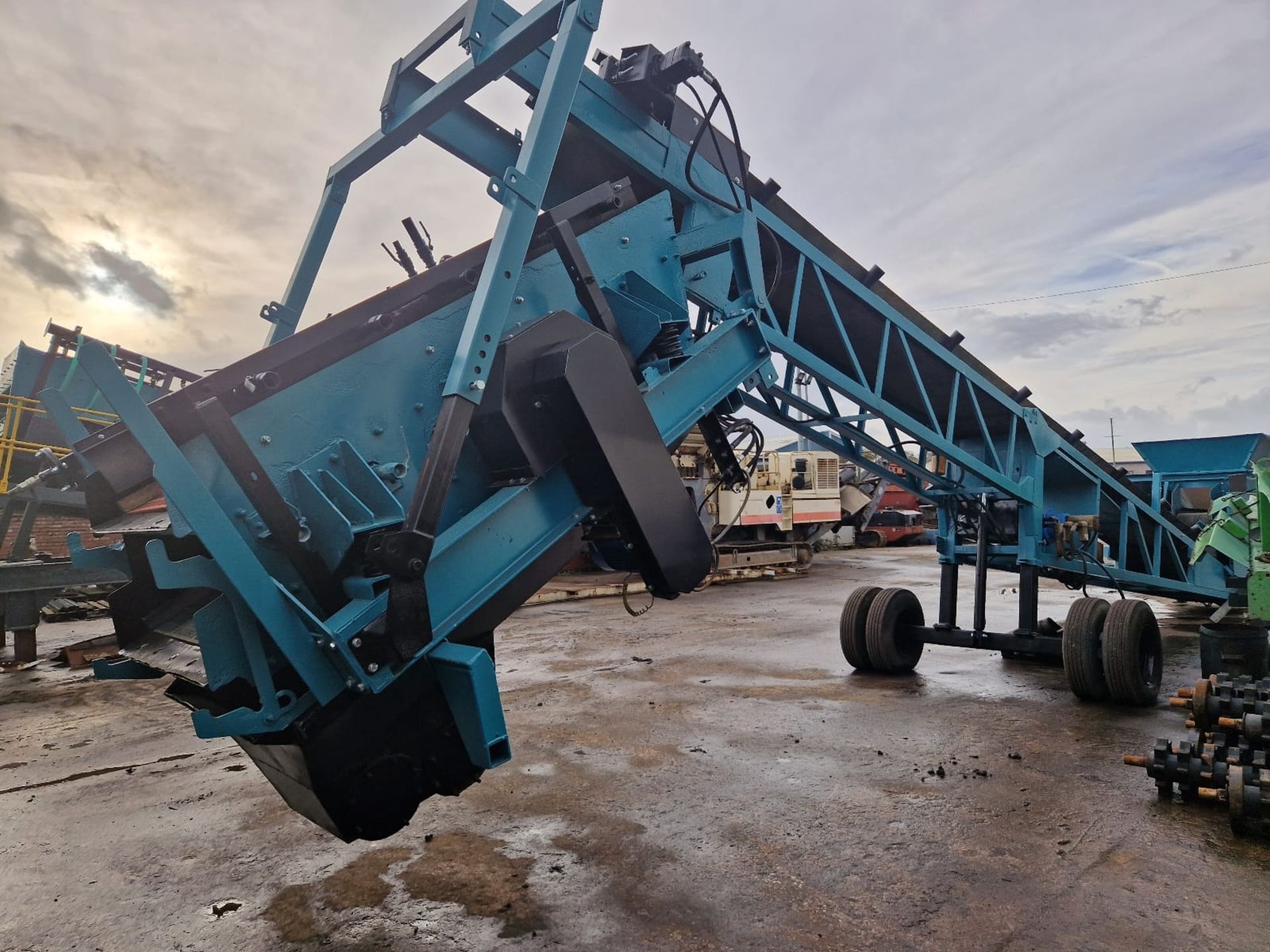 Used 2008 Powerscreen MK2 Mobile Rinser 8 x 4 (REFURBISHED) - Image 13 of 19