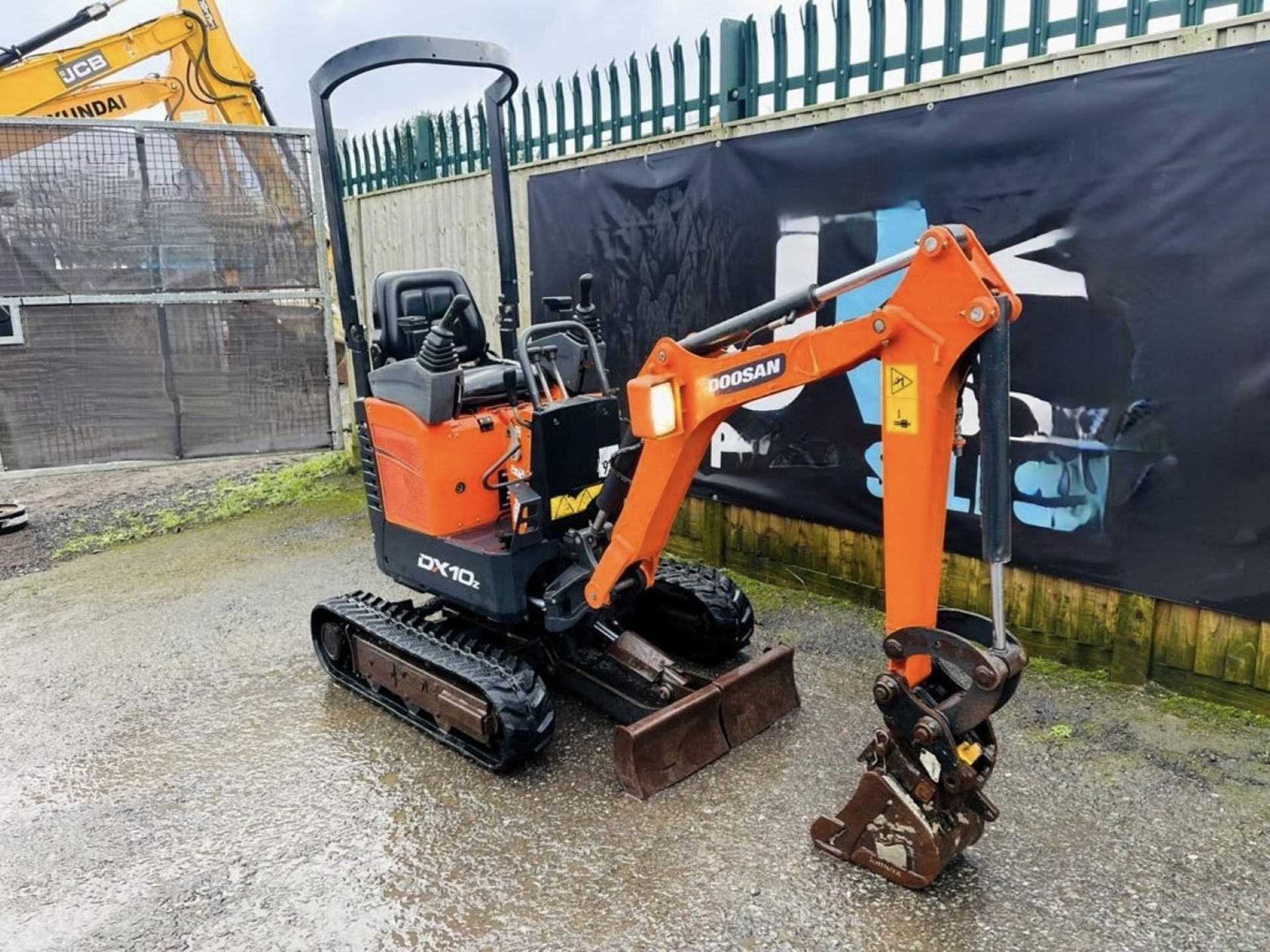 2018, DOOSAN DX10Z EXCAVATOR