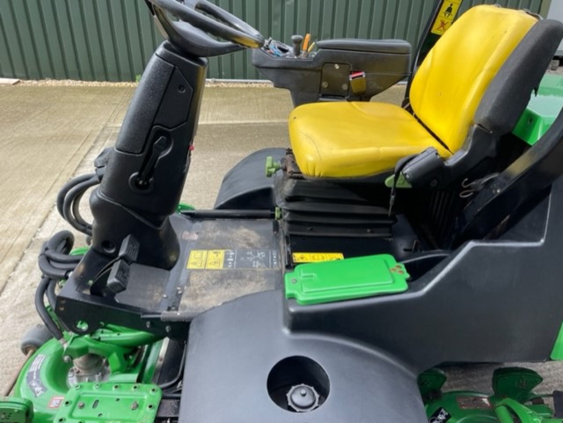 2007, JOHN DEERE 3245C FAIRWAY MOWER - Bild 8 aus 8