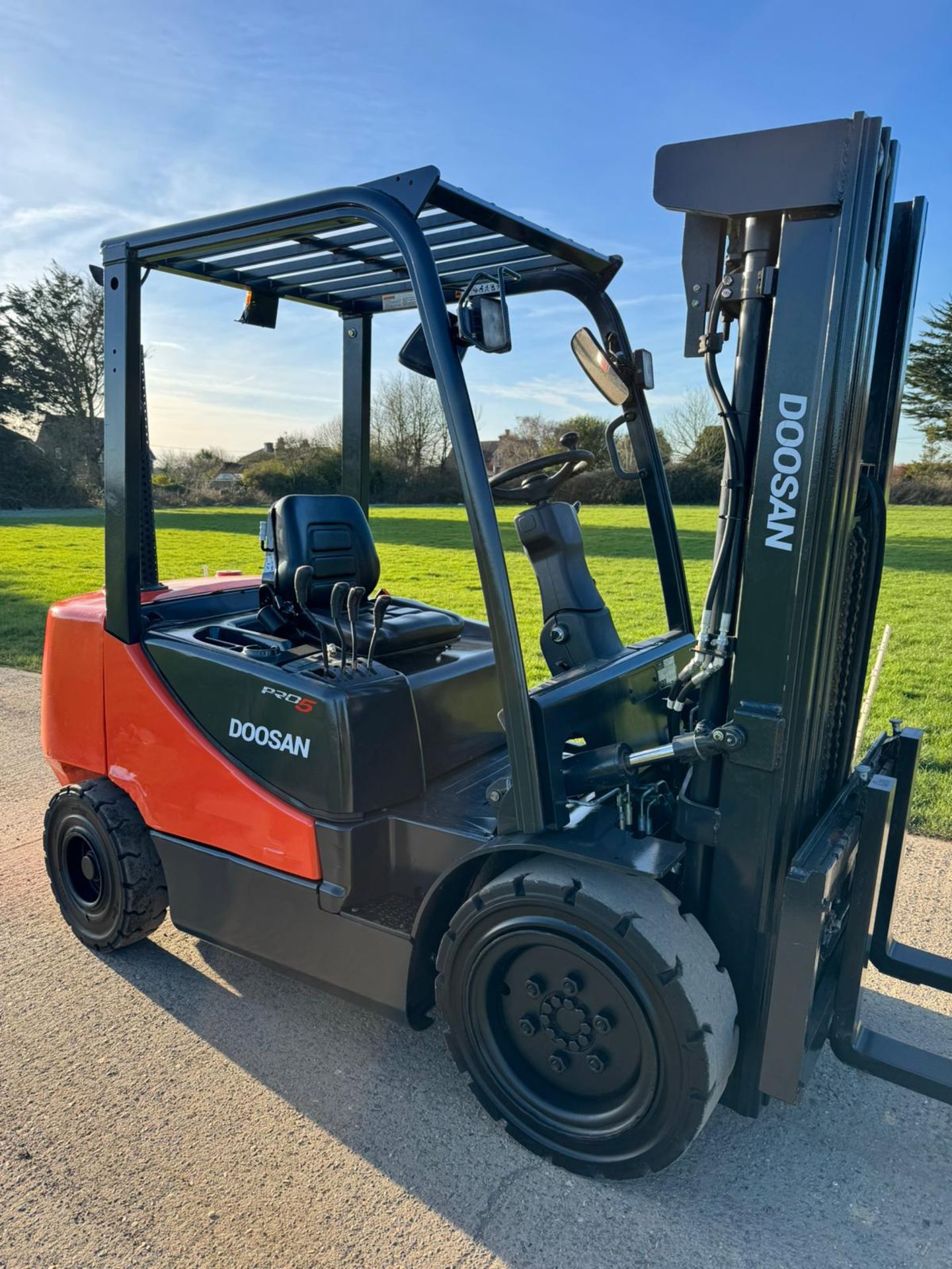 2014 - DOOSAN 3.3 Diesel (Container Spec) Forklift Truck - Image 4 of 7