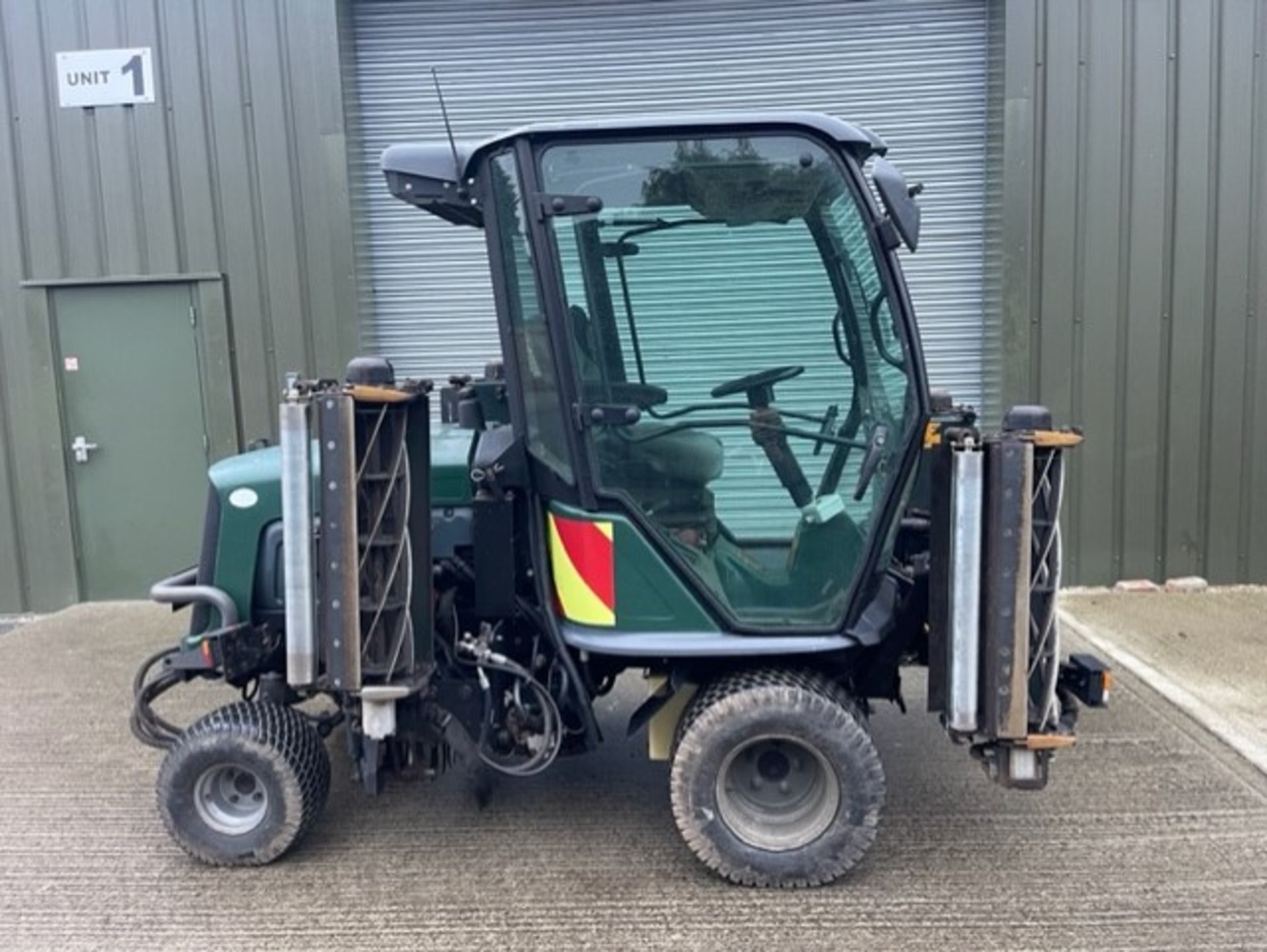 2011, HAYTER T424 GANG 4X4 RIDE ON DIESEL MOWER