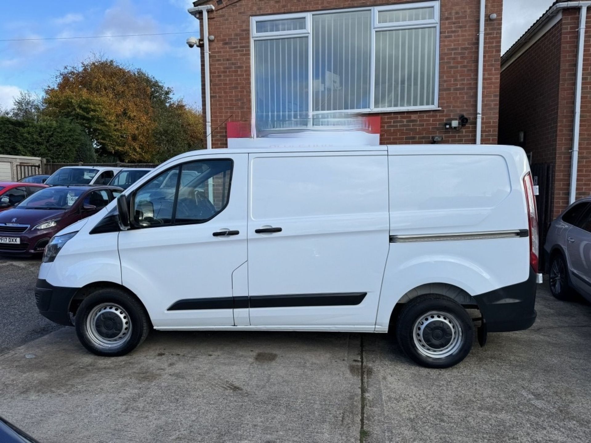 2017, Ford Transit Custom 270 LR P/V - Image 8 of 16