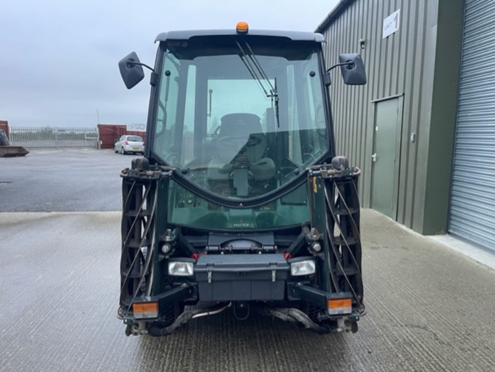 2011, HAYTER T424 GANG 4X4 RIDE ON DIESEL MOWER - Image 9 of 9