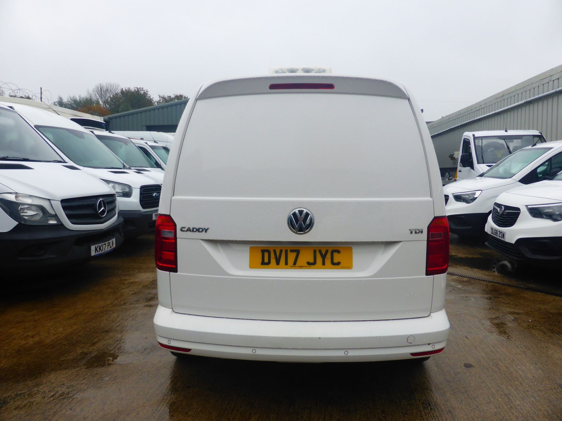 VOLKSWAGEN Caddy - 2.0 TDi Highline - Image 3 of 14