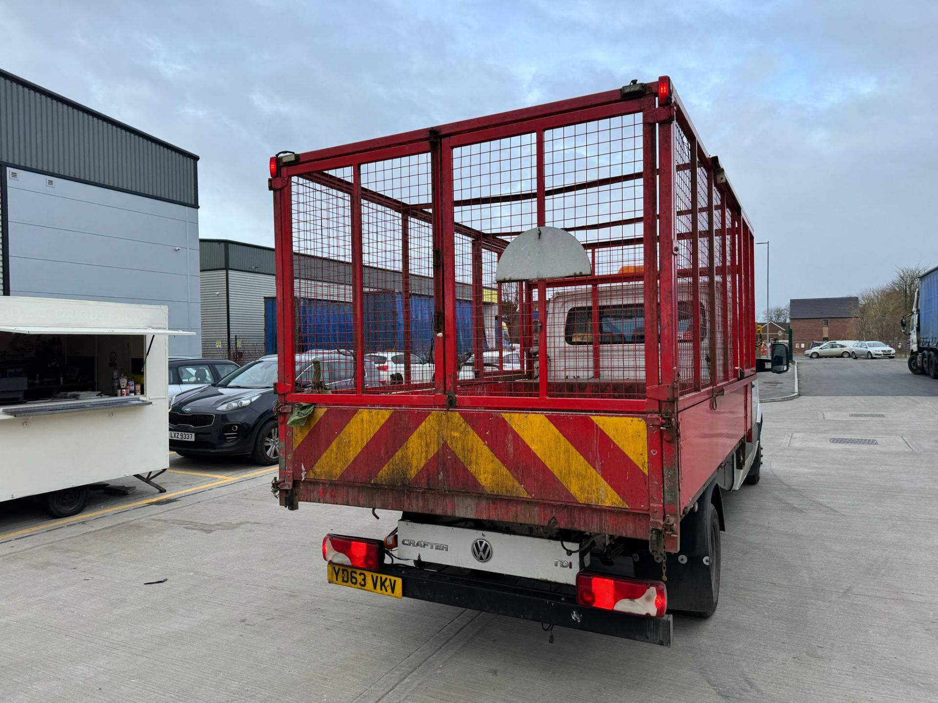 2013, VOLKSWAGEN Crafter CR50 Startline TDI, HGV Caged Tipper Van (Ex-Council Owned & Maintained) - Image 8 of 42