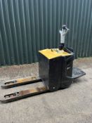 2013, CATERPILLAR 2 Electric Pallet Truck