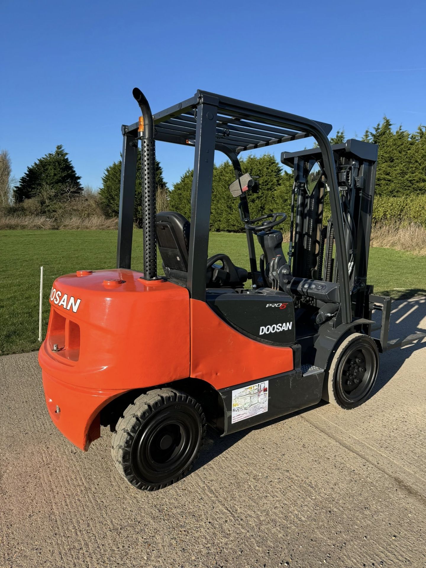 2017 - DOOSAN 3 Diesel (Container Spec) Forklift Truck - Image 3 of 3