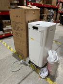 1 x LINEA Portable Air Conditioning Unit - 954198.000.000 with Window Kit - NO RESERVE
