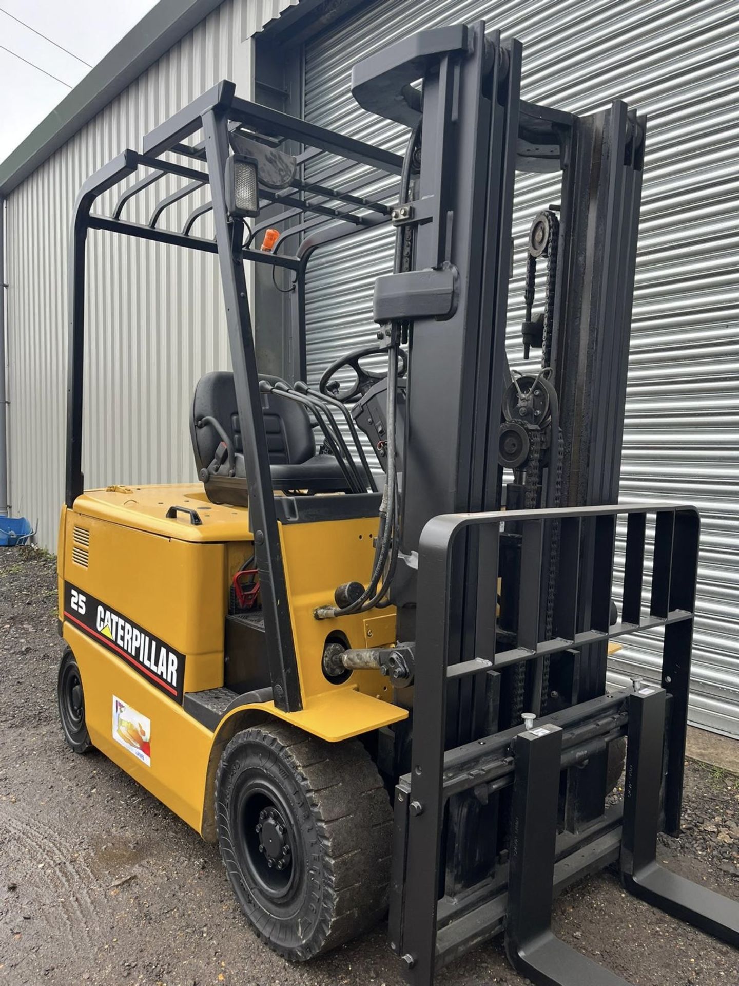 2014 - CATERPILLAR, EP25, 2.5 Tonne Electric Forklift