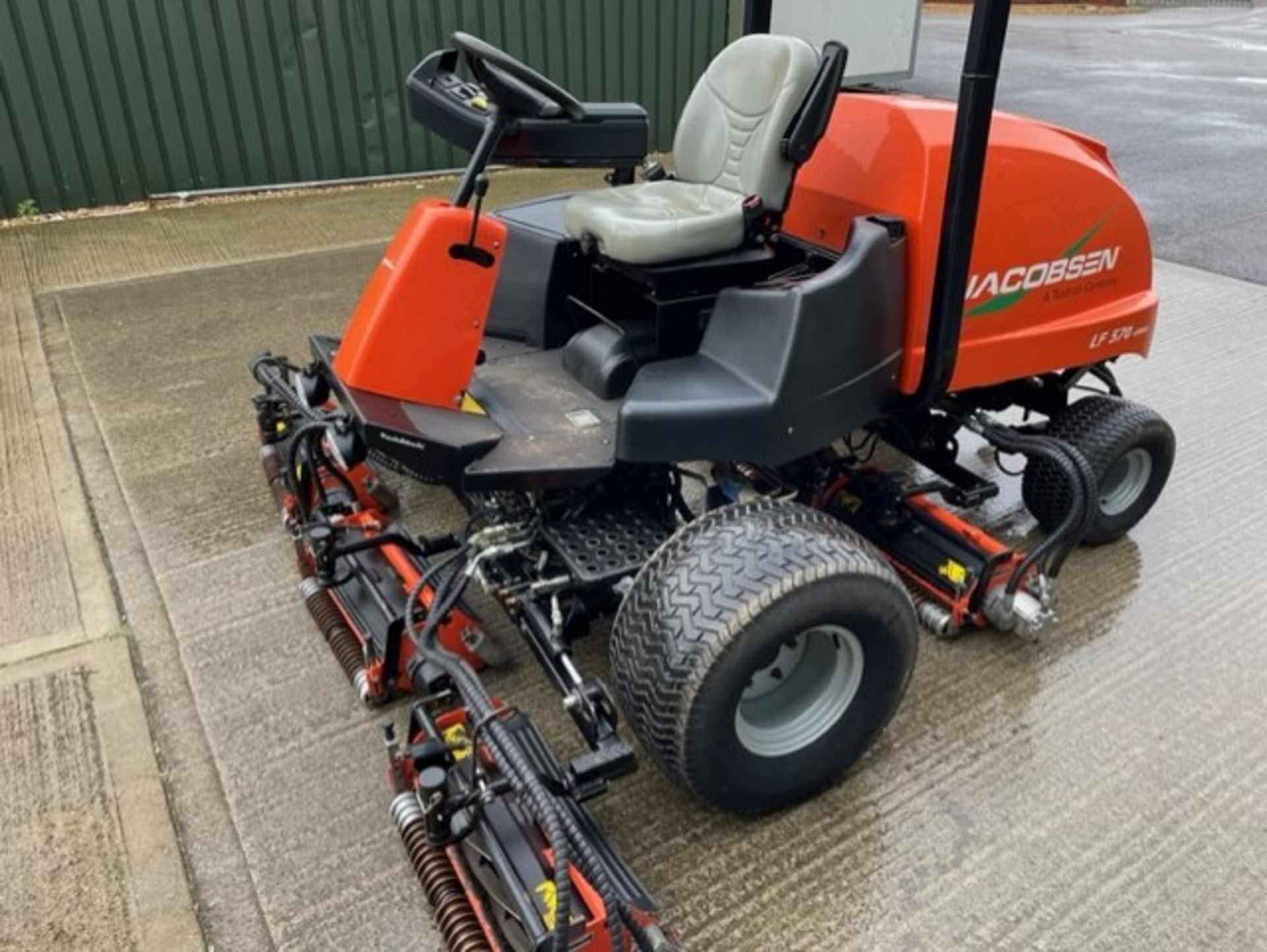 2013, JACOBSEN LF570 FAIRWAY MOWER - Image 7 of 15