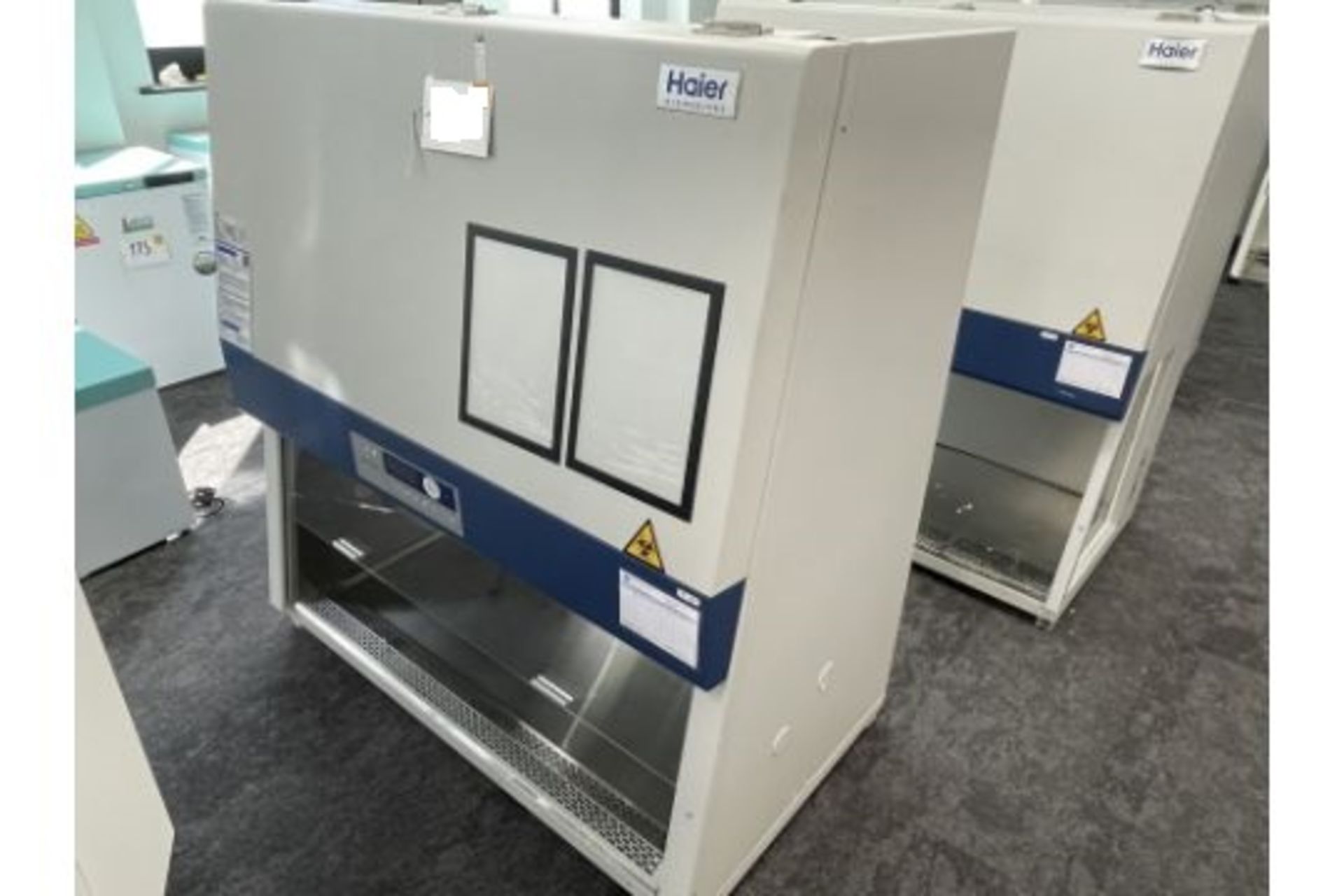 HAIER BIOMEDICAL HR1200-IIA2 BIOLOGICAL SAFETY CABINET