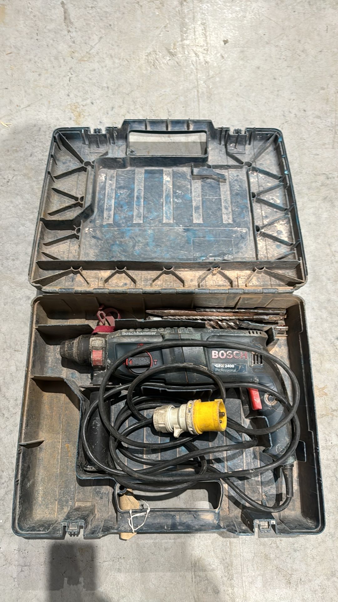 BOSCH GBH 2400 Professional Impact Drill / Driver - NO RESERVE - Image 2 of 3
