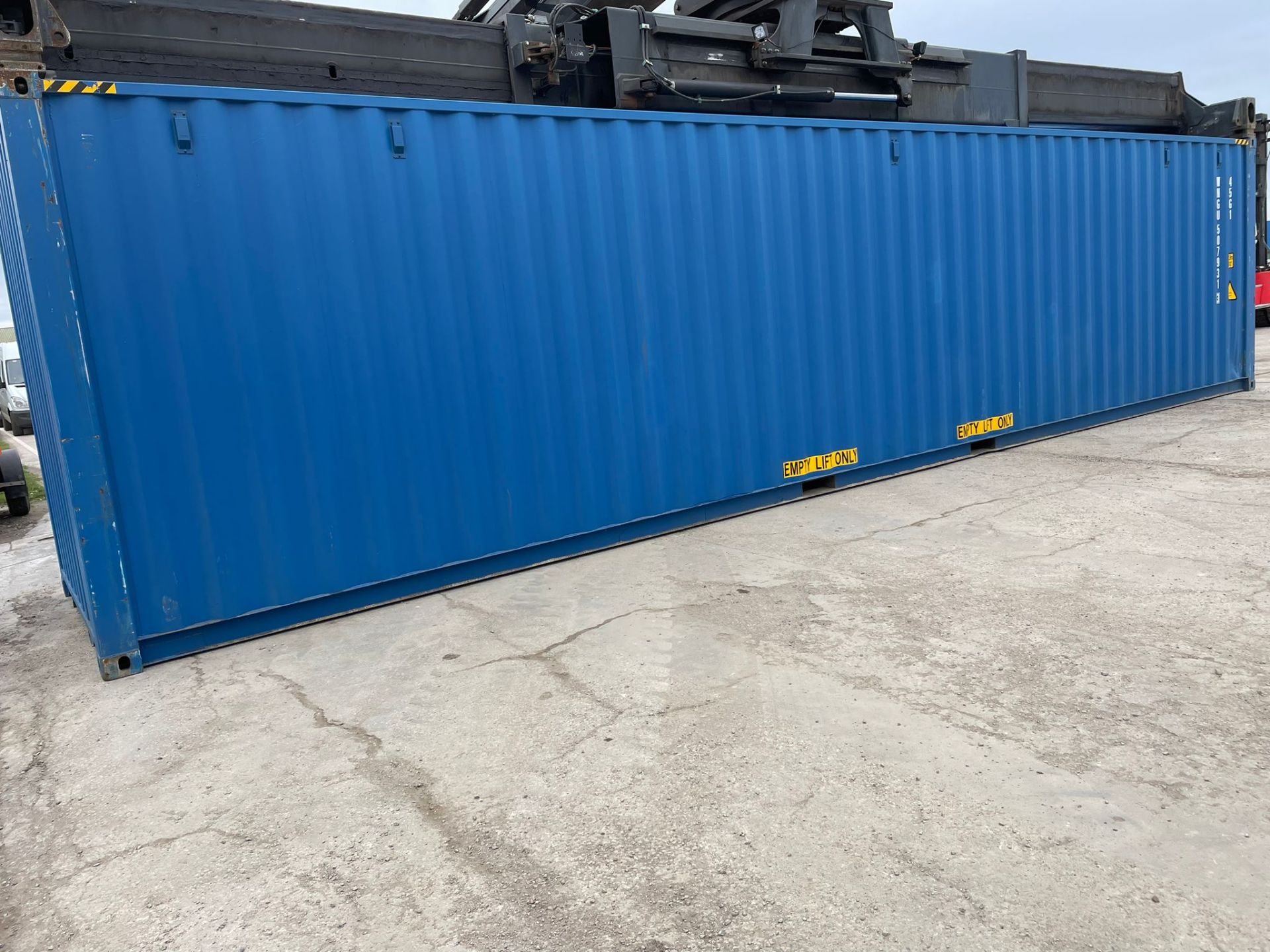 NO RESERVE - 40ft HC Shipping Container - ref WNGU5079313 - Image 2 of 5