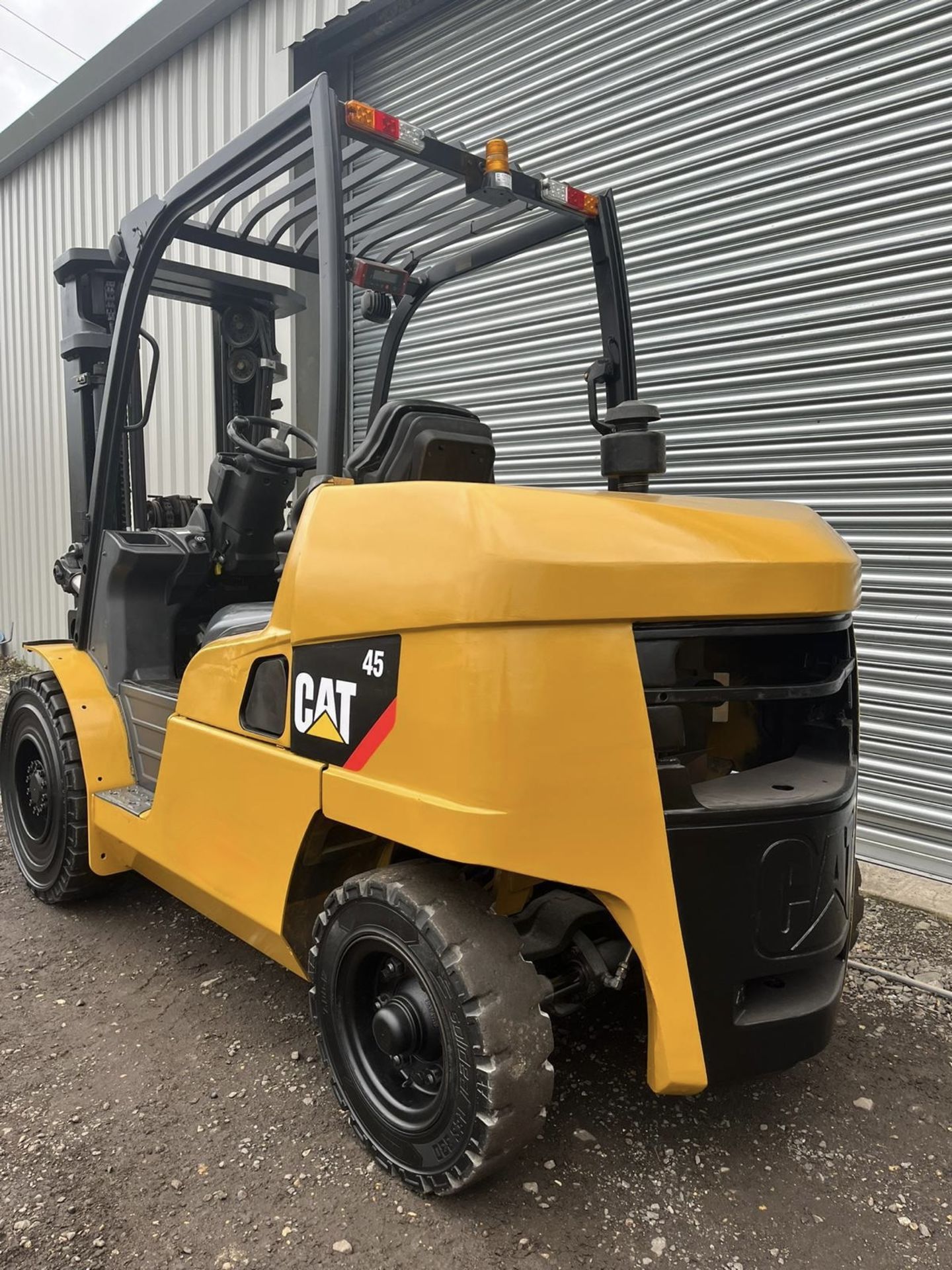 2016, CATERPILLAR DP45, 4.5 Tonne Diesel Forklift - Image 4 of 10